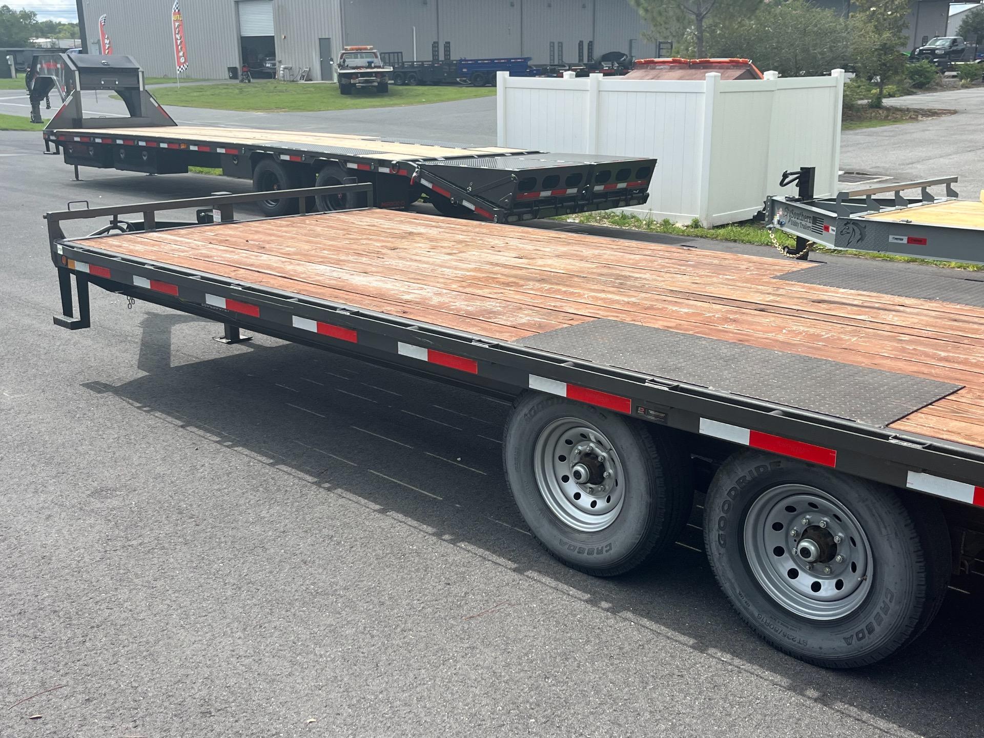 2021 East Texas Trailer 8.5' x 24' 4