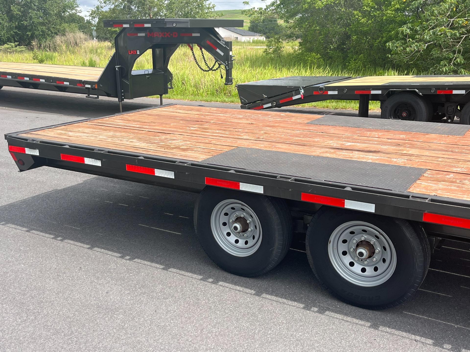 2021 East Texas Trailer 8.5' x 24' 10