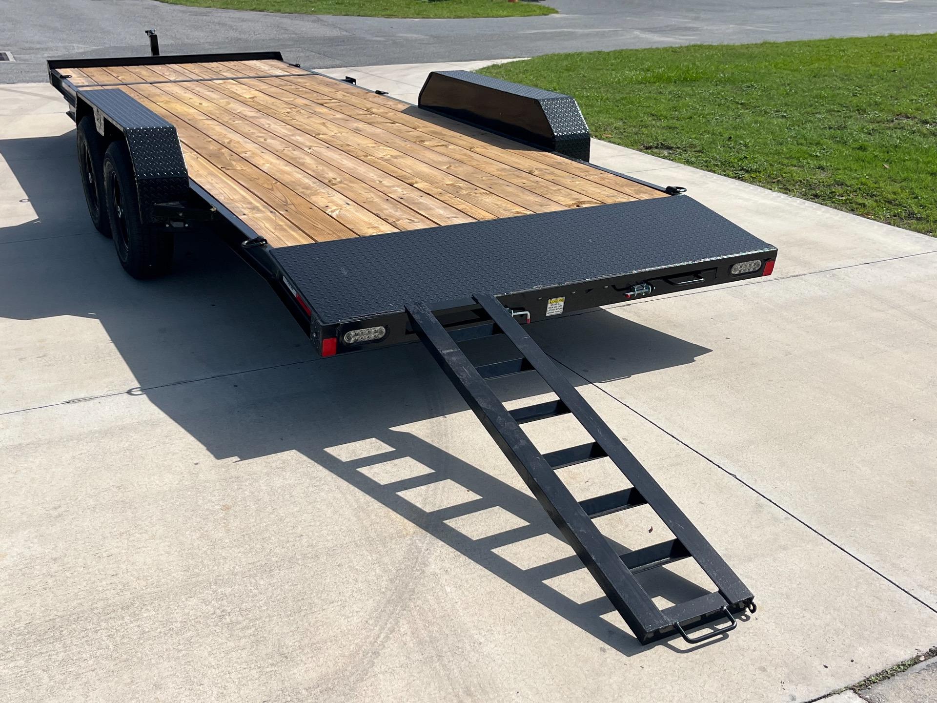 2025 Southern Utility 7' x 22' - 10K 7