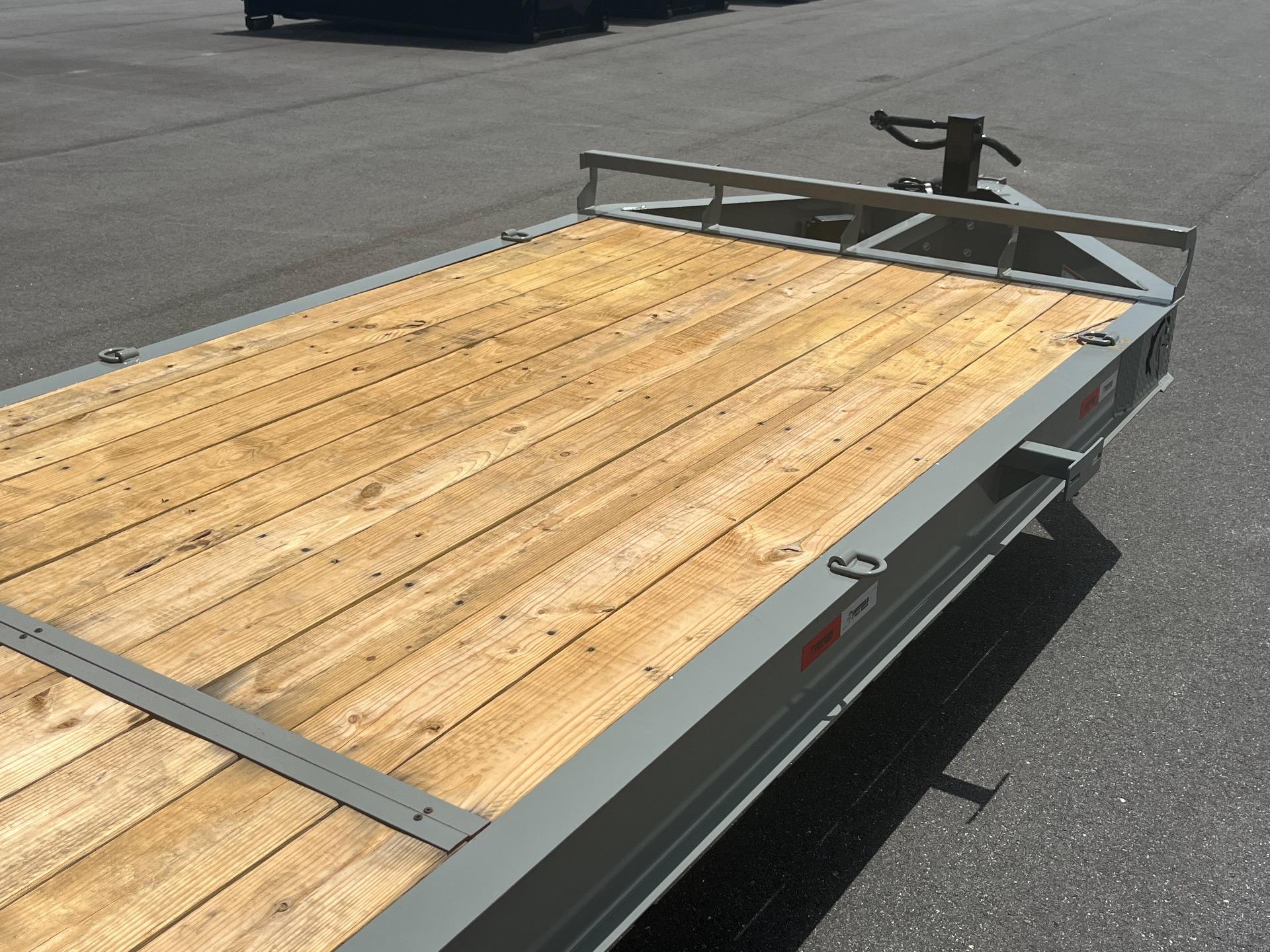 2025 Southern Utility 7' x 28' - 16K 2