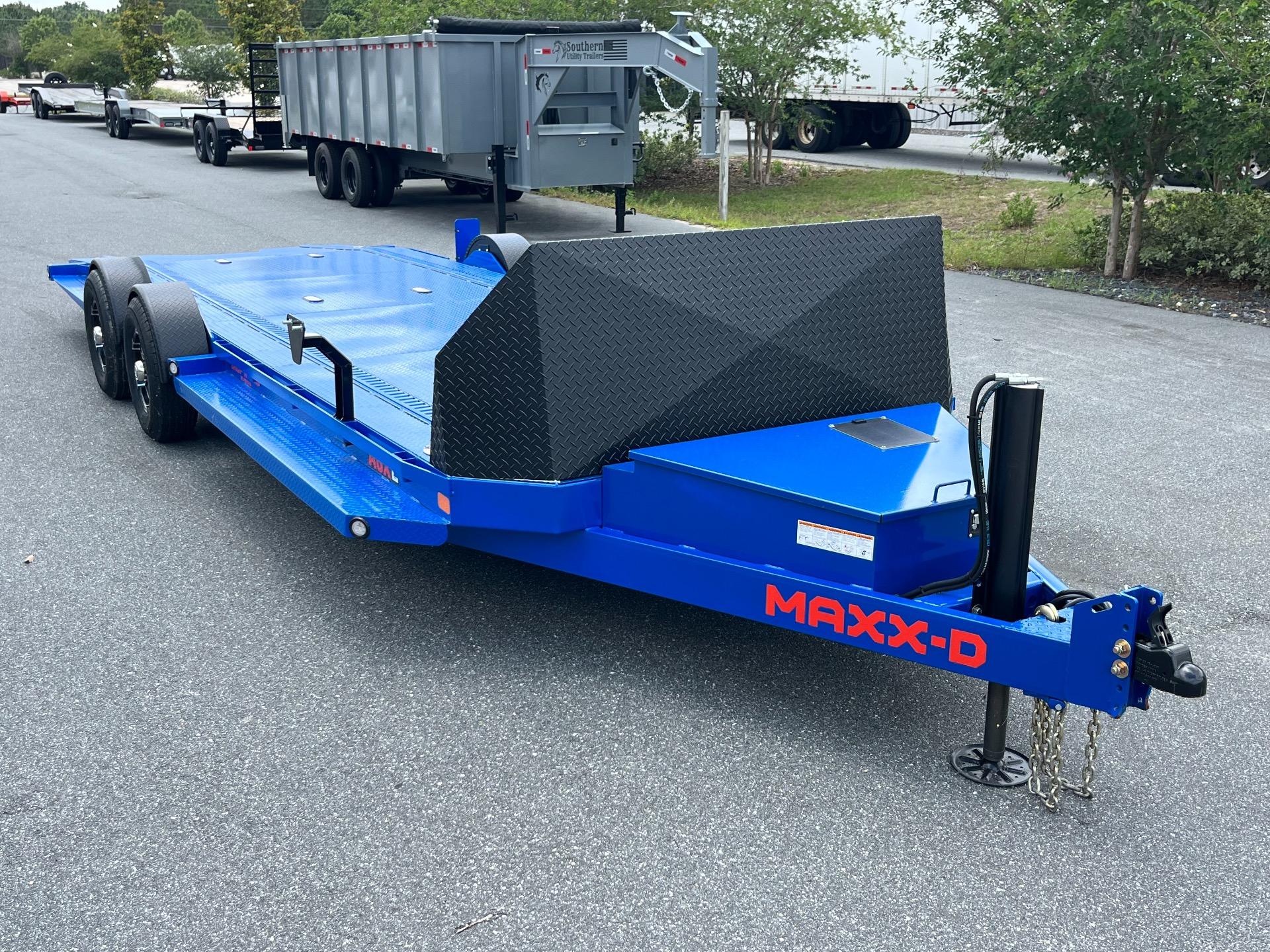 2025 MAXX-D Drop-N-Load 12