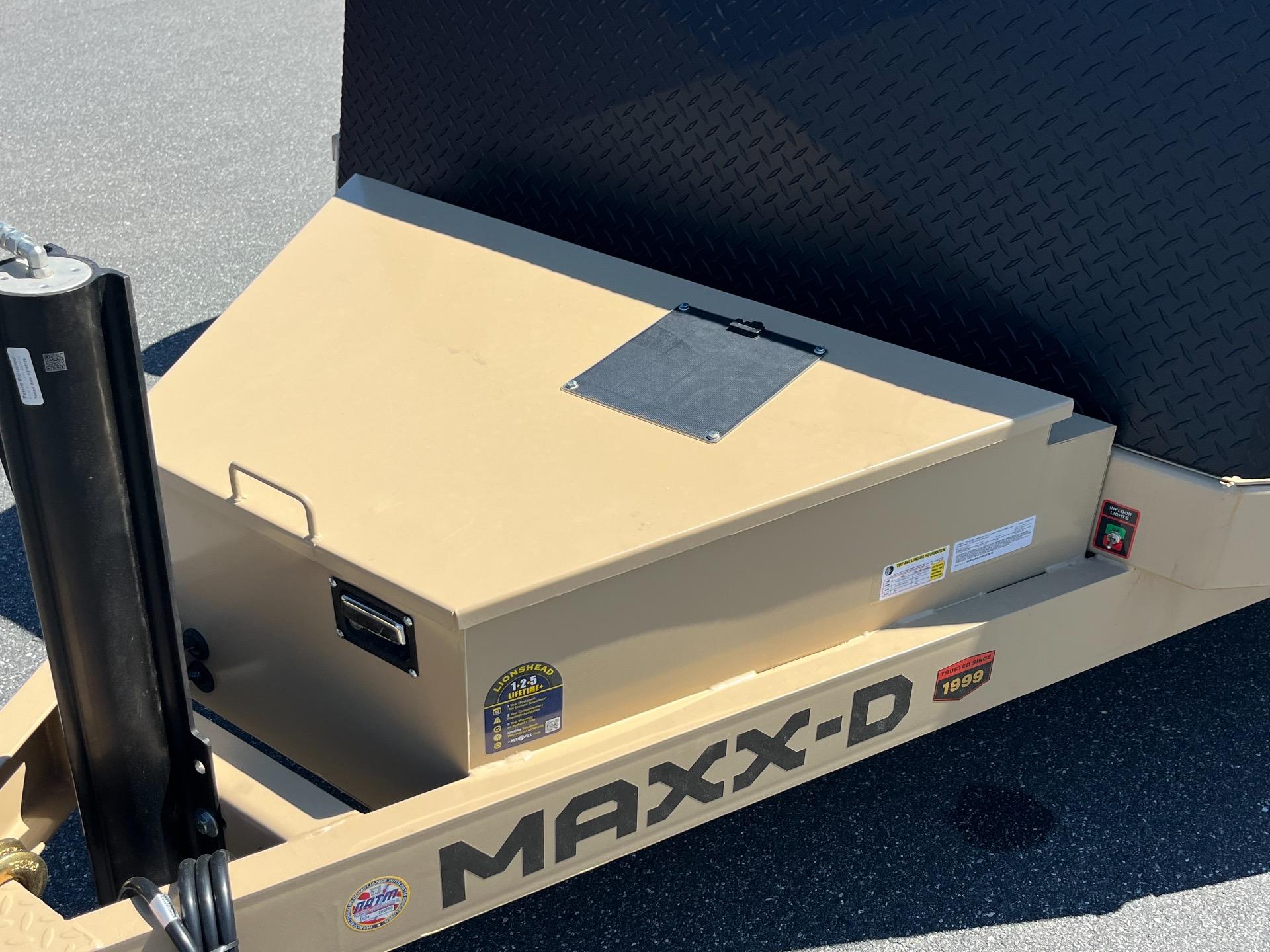 2025 MAXX-D Drop-N-Load 10