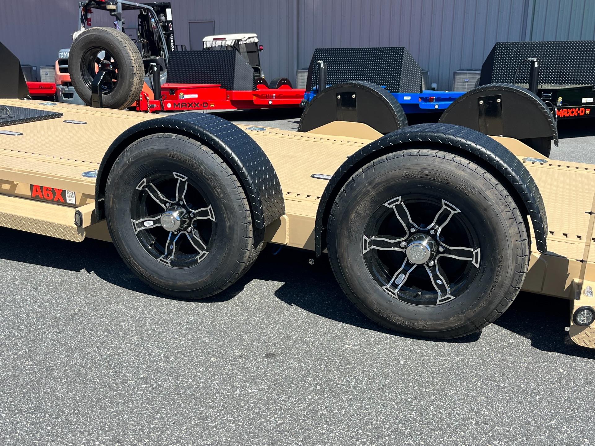 2025 MAXX-D Drop-N-Load 7