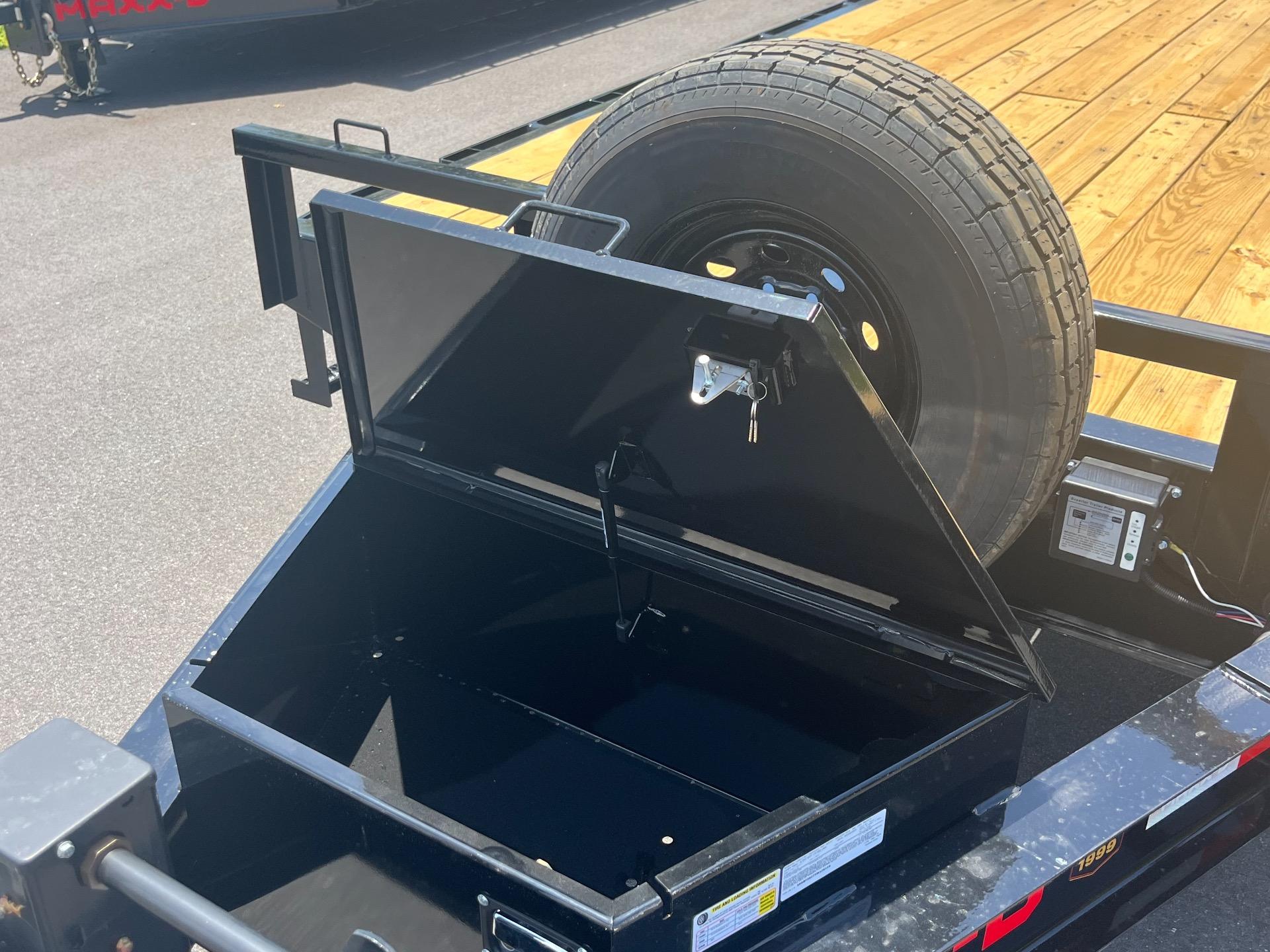 2026 MAXX-D DOX 8.5' x 26' 12