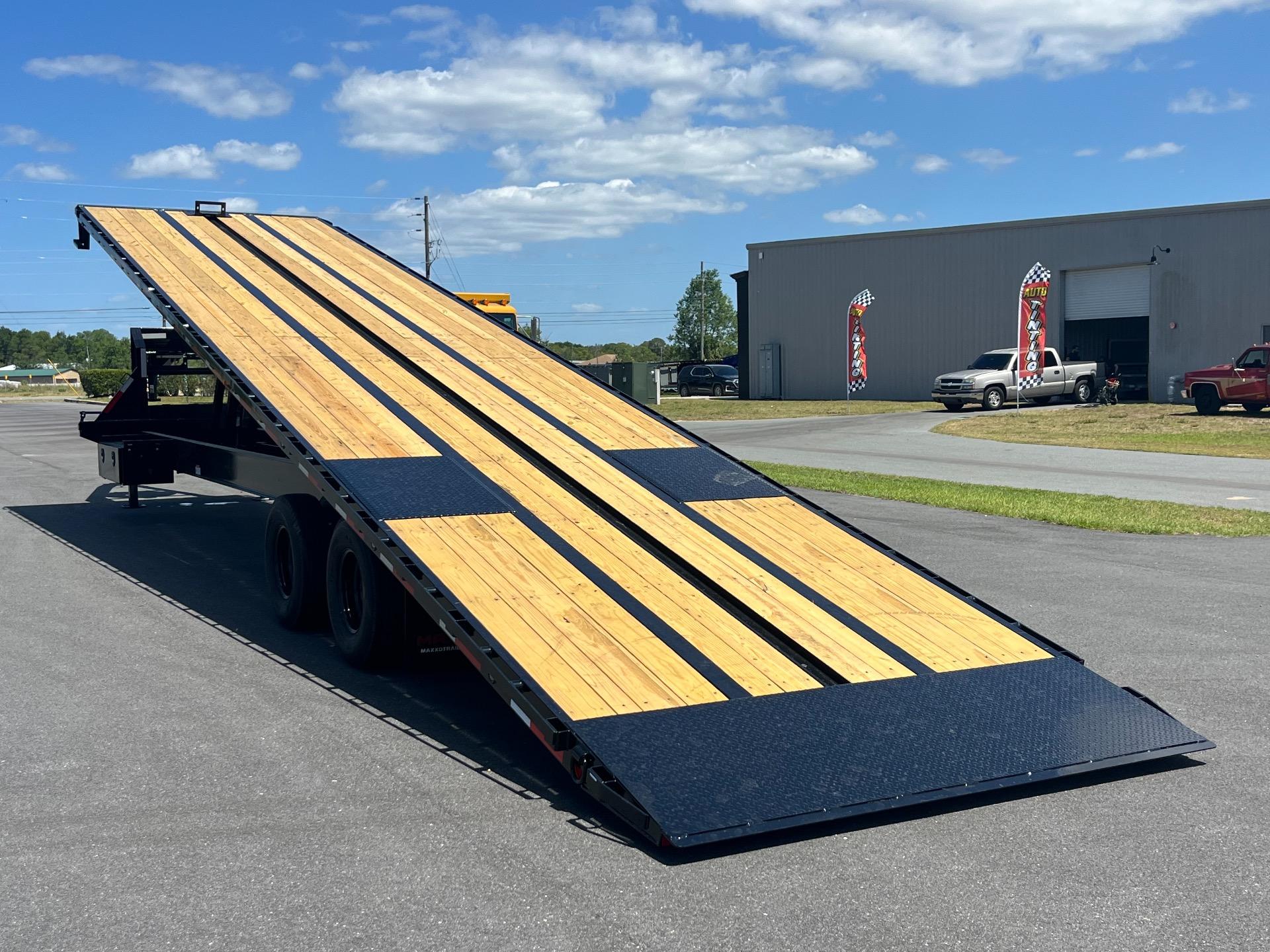 2026 MAXX-D TDX 8.5' x 40' 5