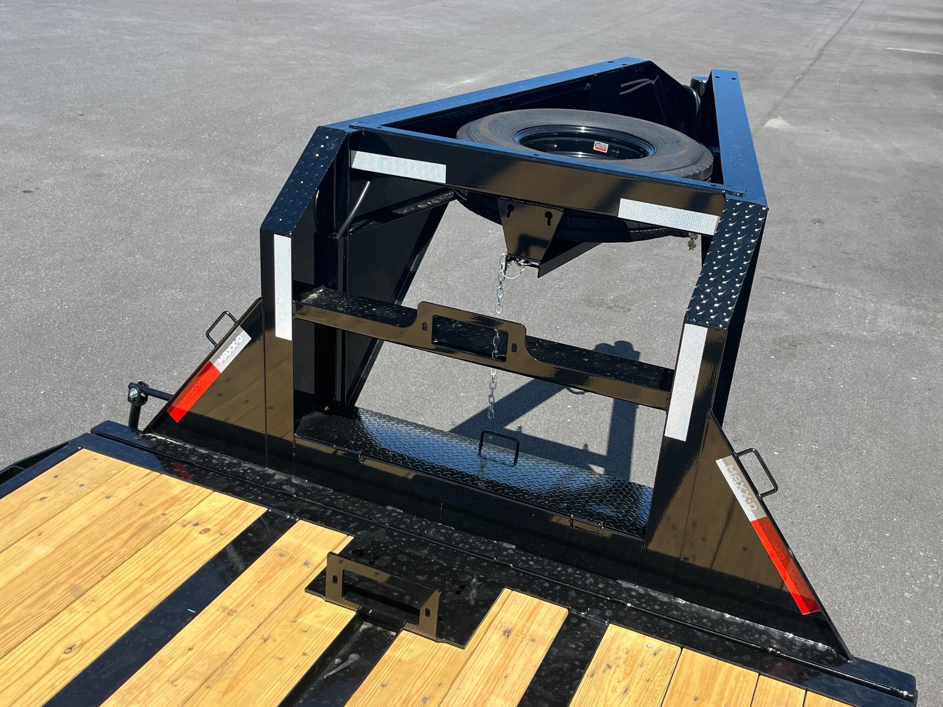 2026 MAXX-D TDX 8.5' x 40' 10