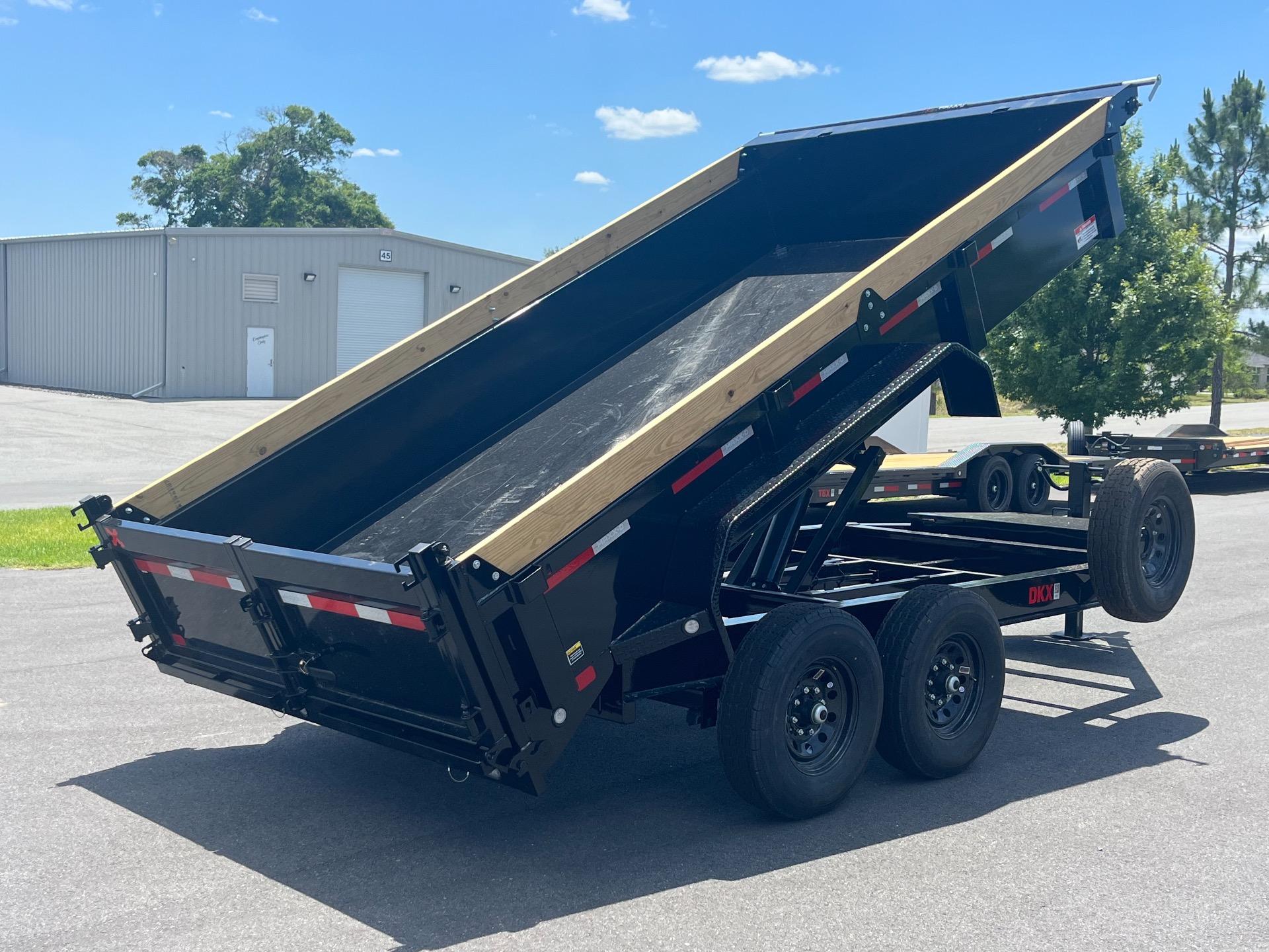 2026 MAXX-D DKX 7' x 14' (2' Sides) 2
