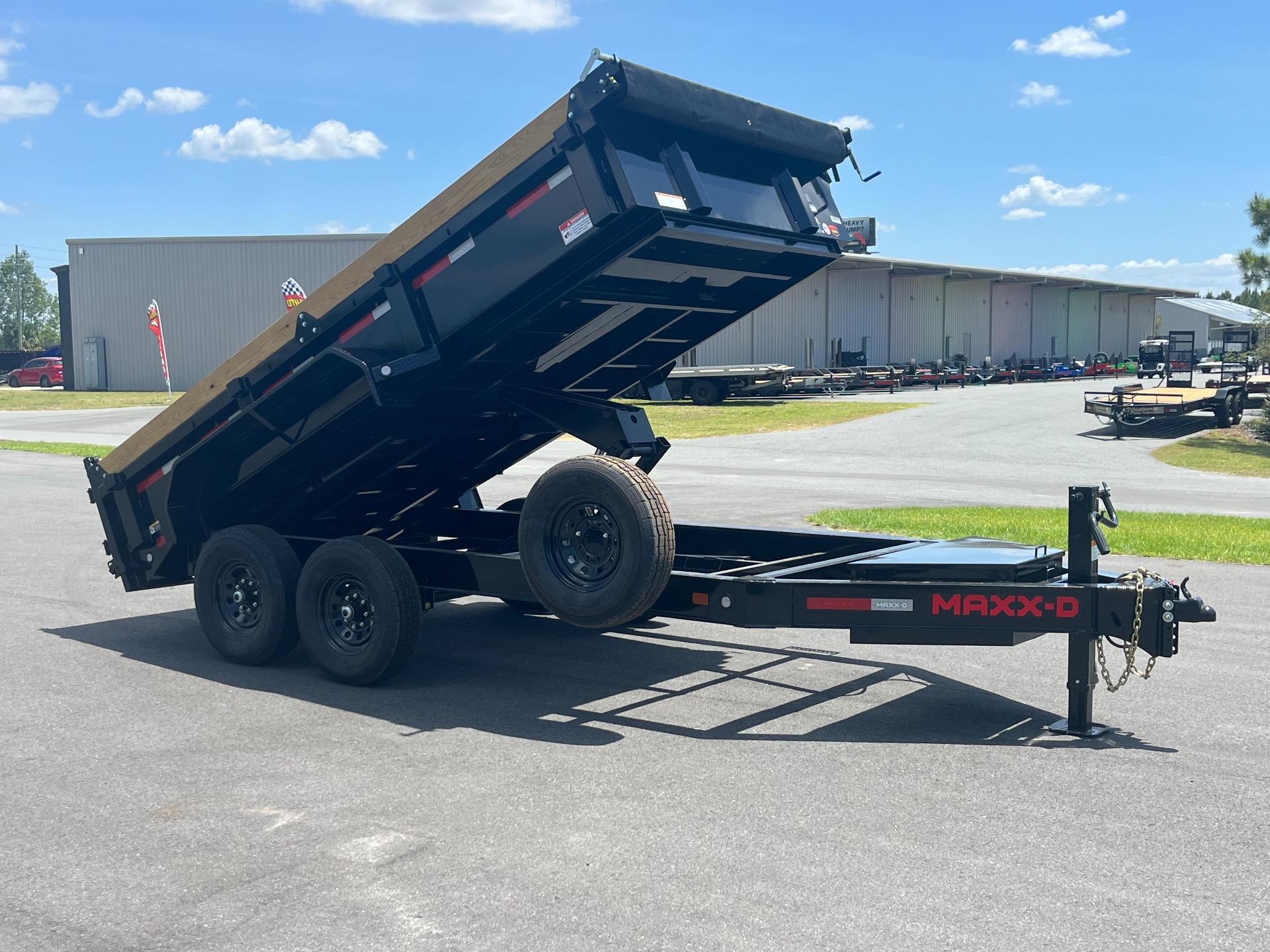 2026 MAXX-D DKX 7' x 14' (2' Sides) 1