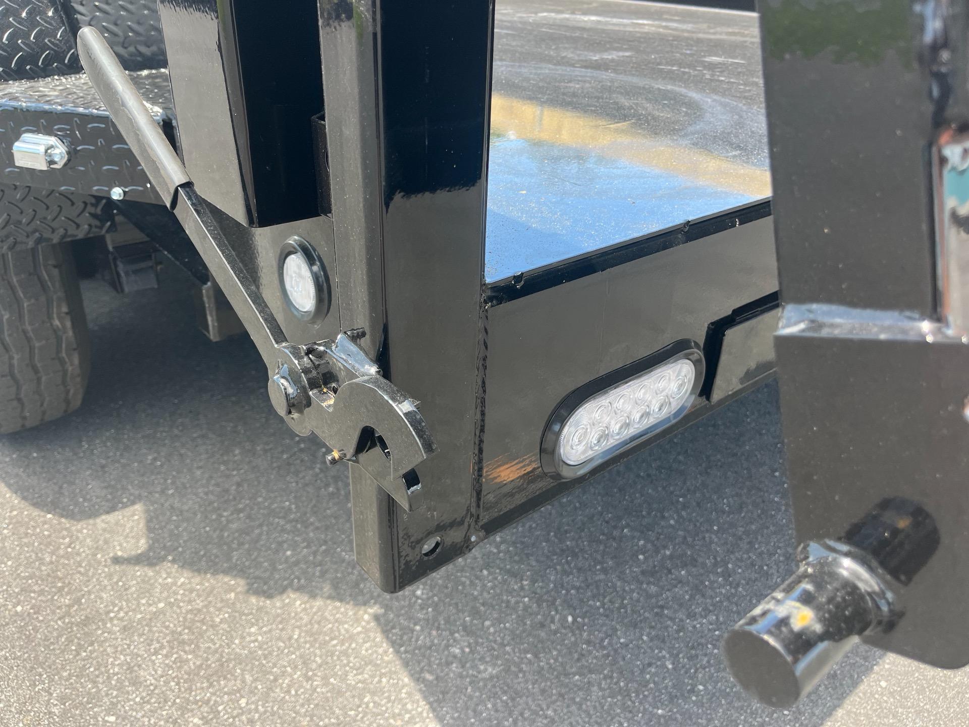 2026 MAXX-D DKX 7' x 14' (2' Sides) 5