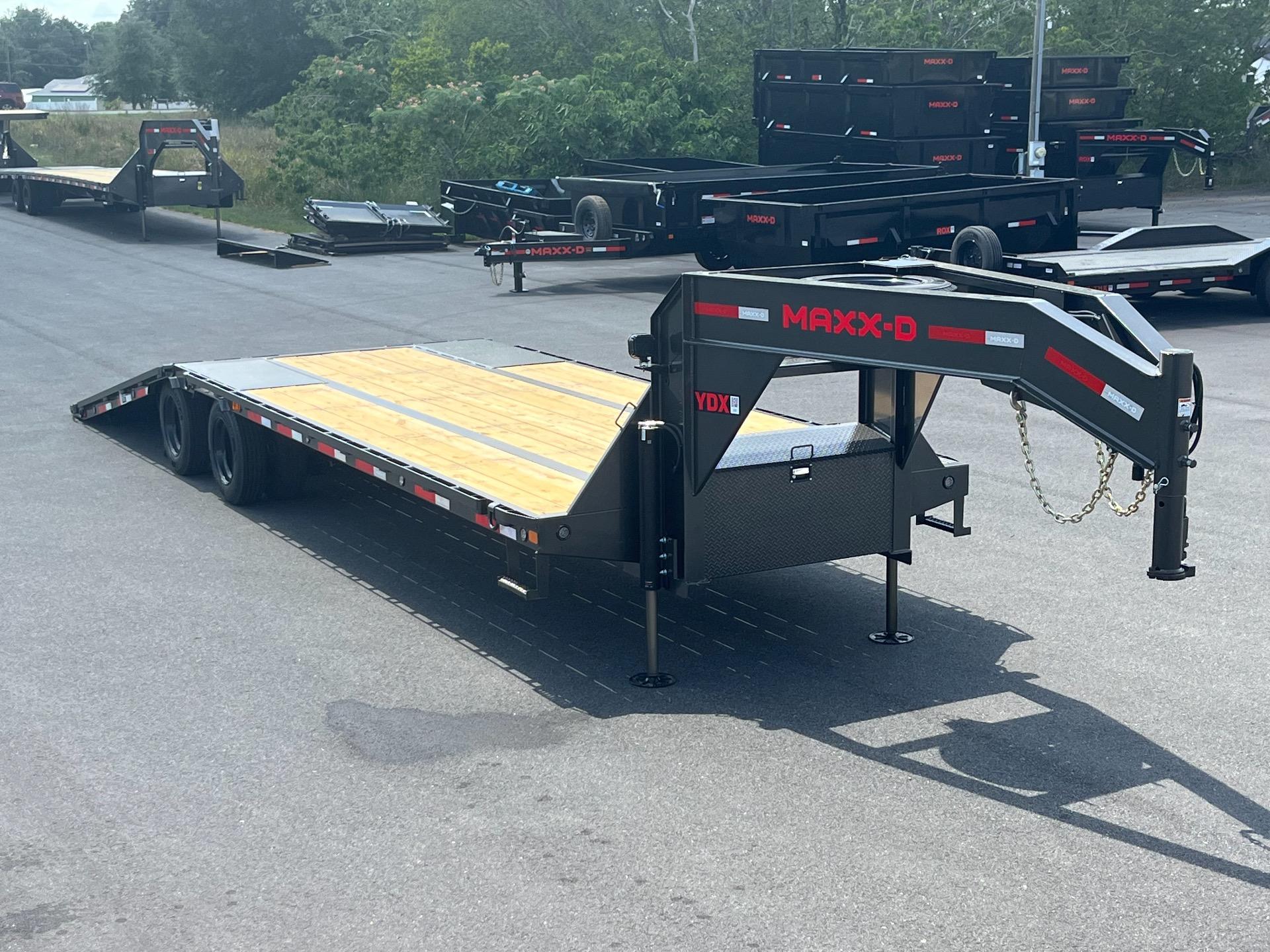 2026 MAXX-D YDX 8.5' x 32' 1