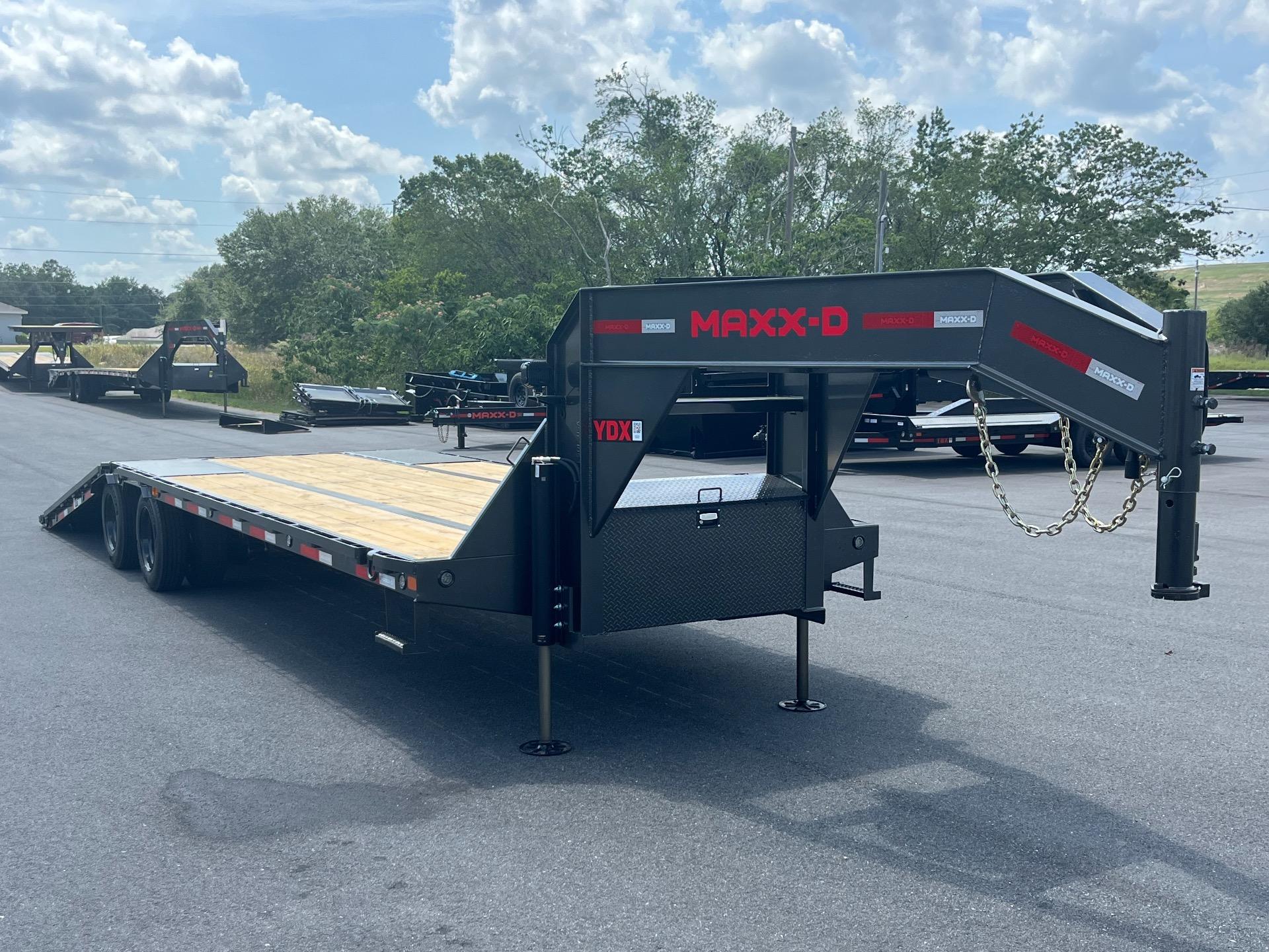 2026 MAXX-D YDX 8.5' x 32' 16