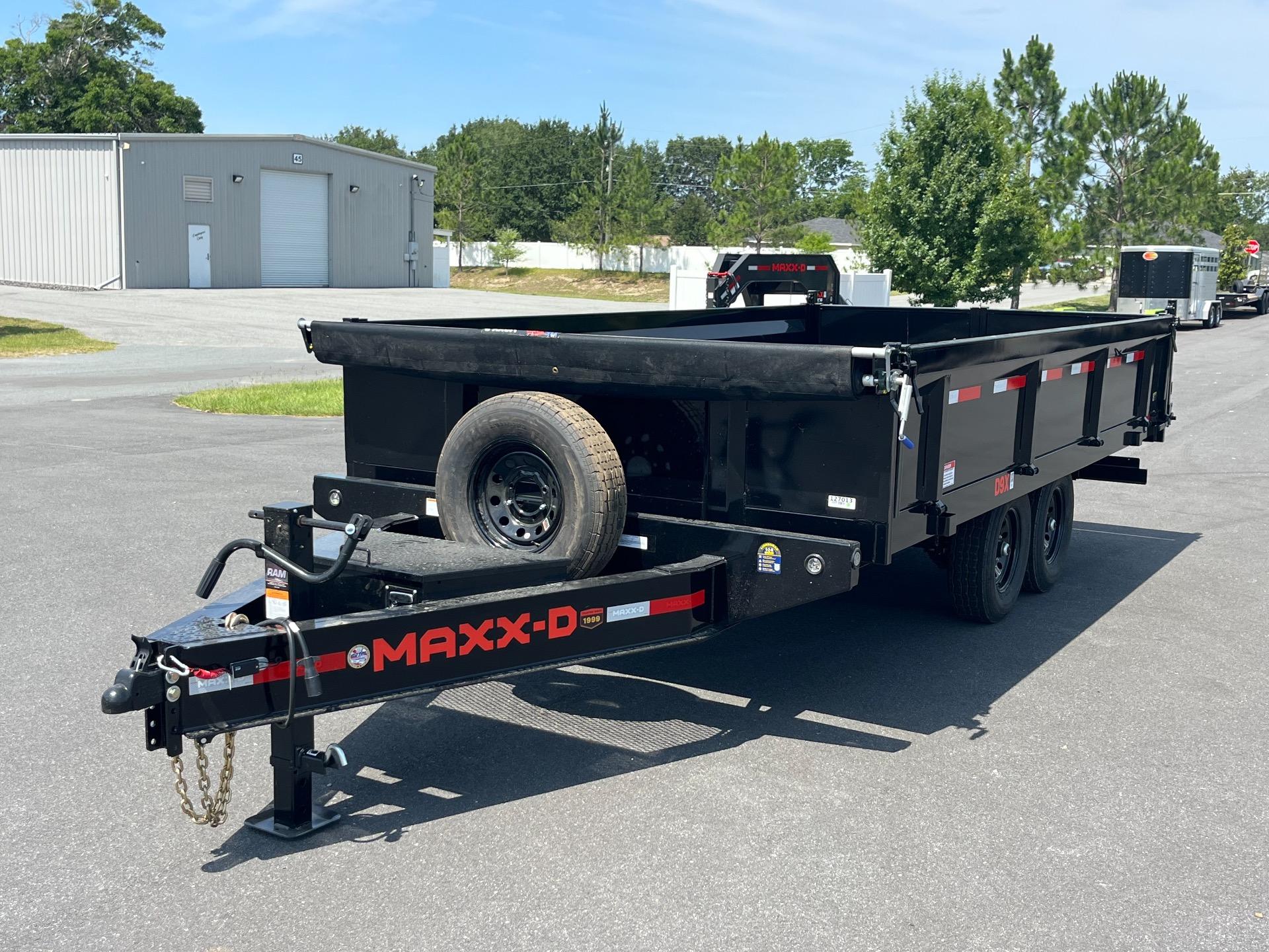 2026 MAXX-D D9X 8' x 16' (Folding Sides) 11