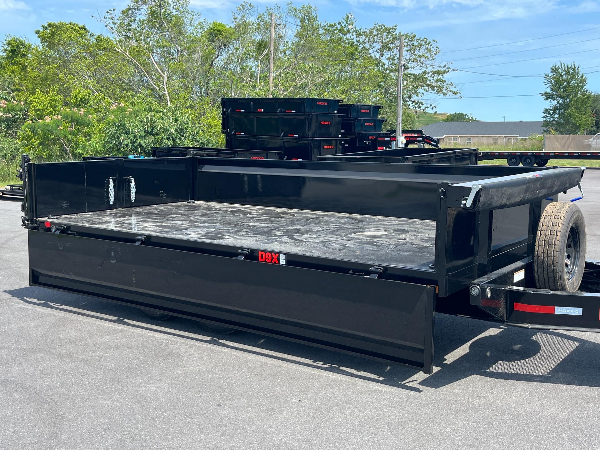 2026 MAXX-D D9X 8' x 16' (Folding Sides) 13