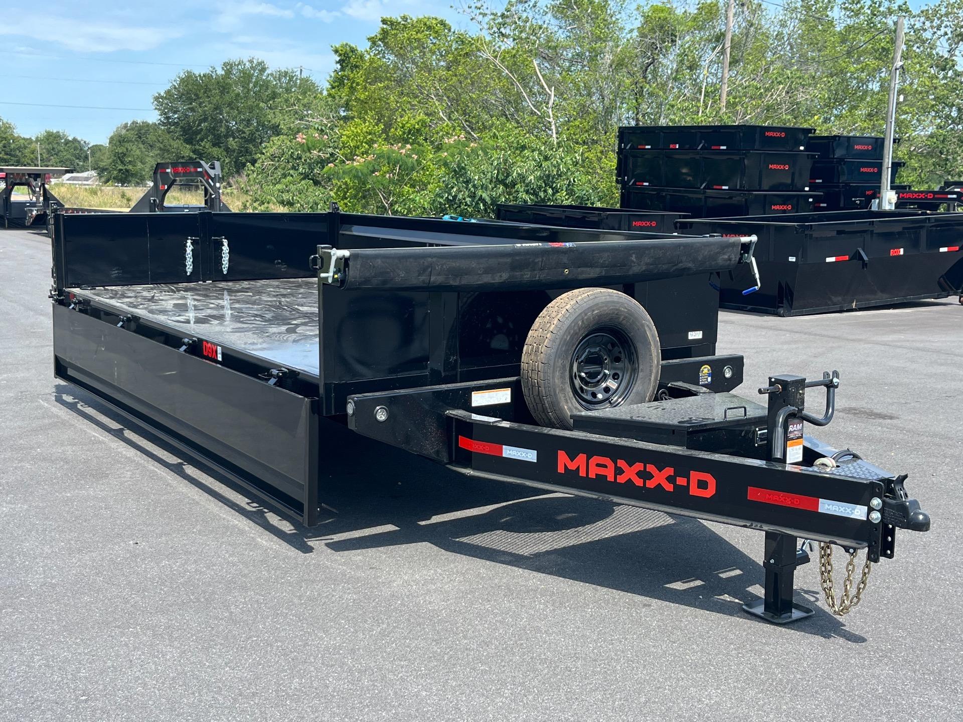 2026 MAXX-D D9X 8' x 16' (Folding Sides) 2