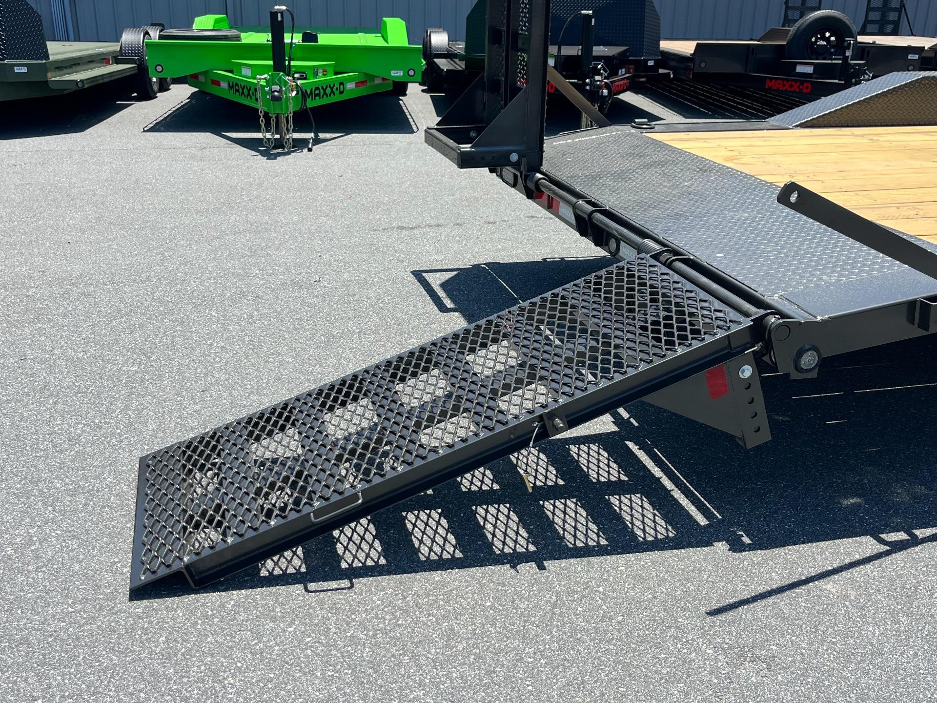 2026 MAXX-D H6X 8.5' x 22' 7