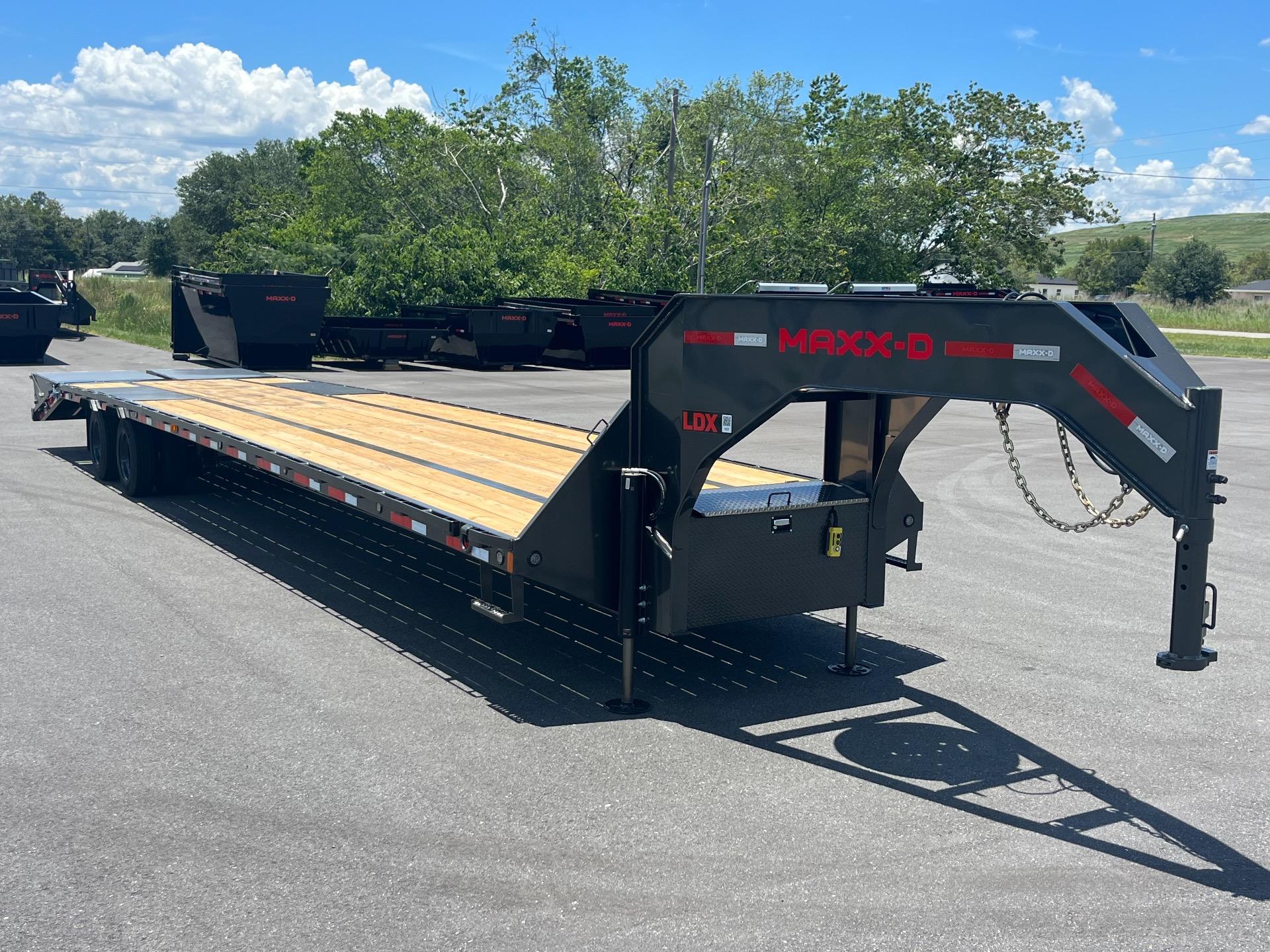 2026 MAXX-D LDX 8.5' x 40' 1