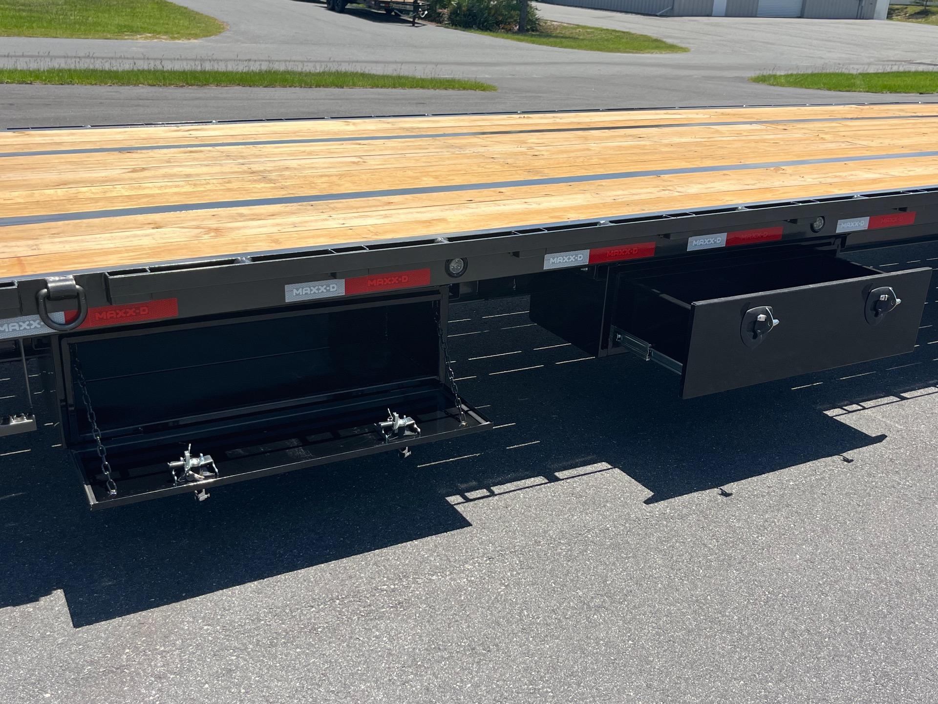 2026 MAXX-D LDX 8.5' x 40' 10