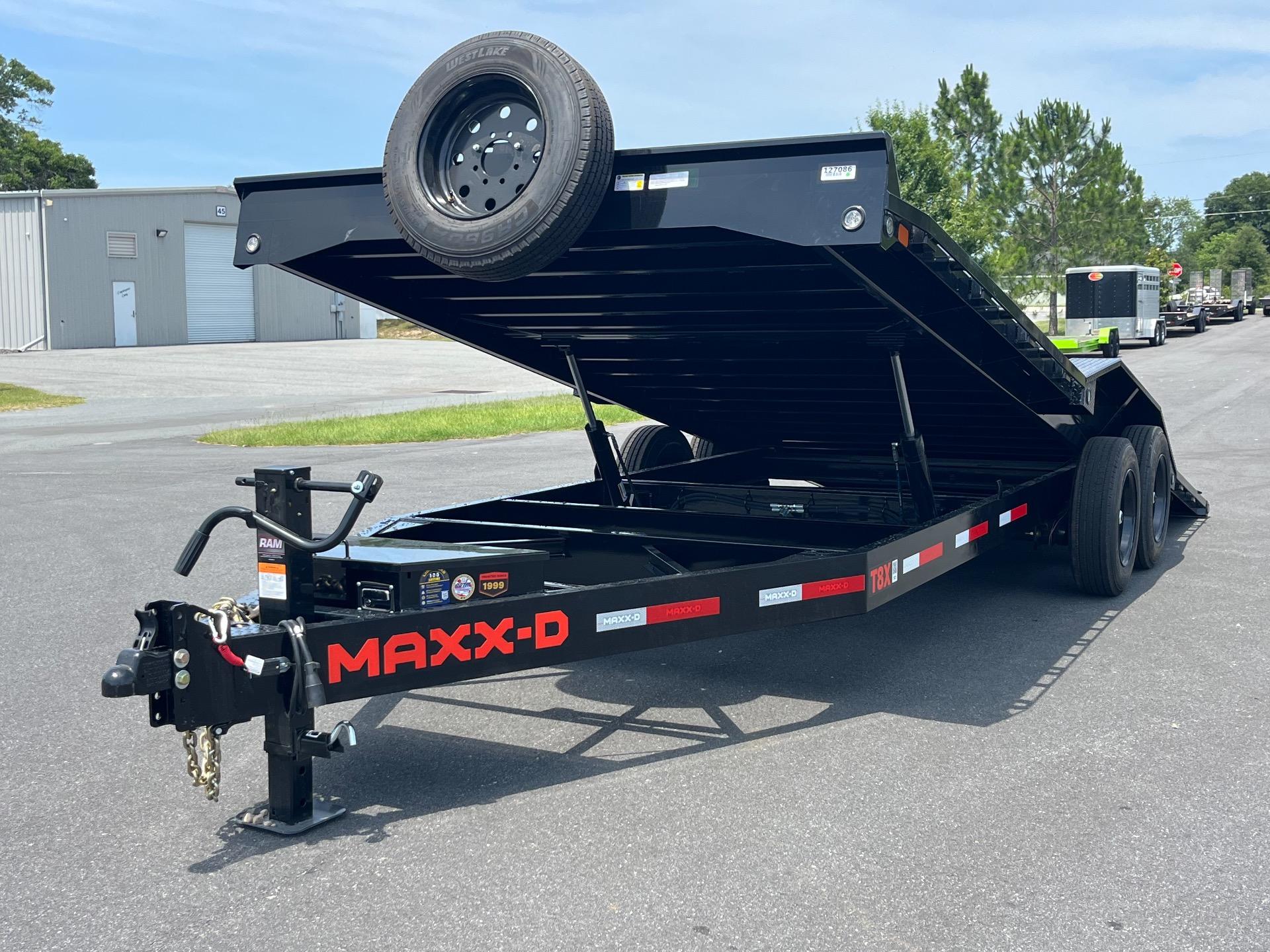 2026 MAXX-D T8X 8.5' x 22' 10