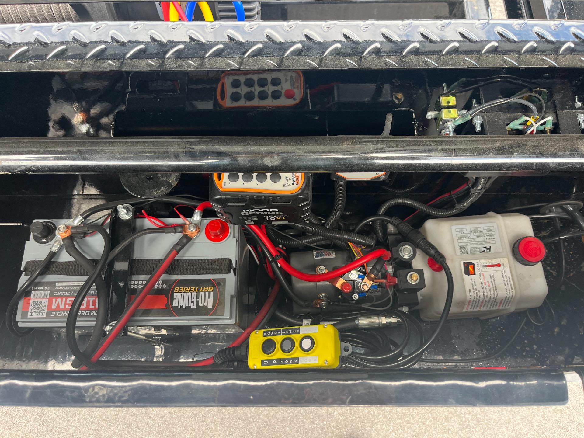 2026 MAXX-D 14' Roll Off 12