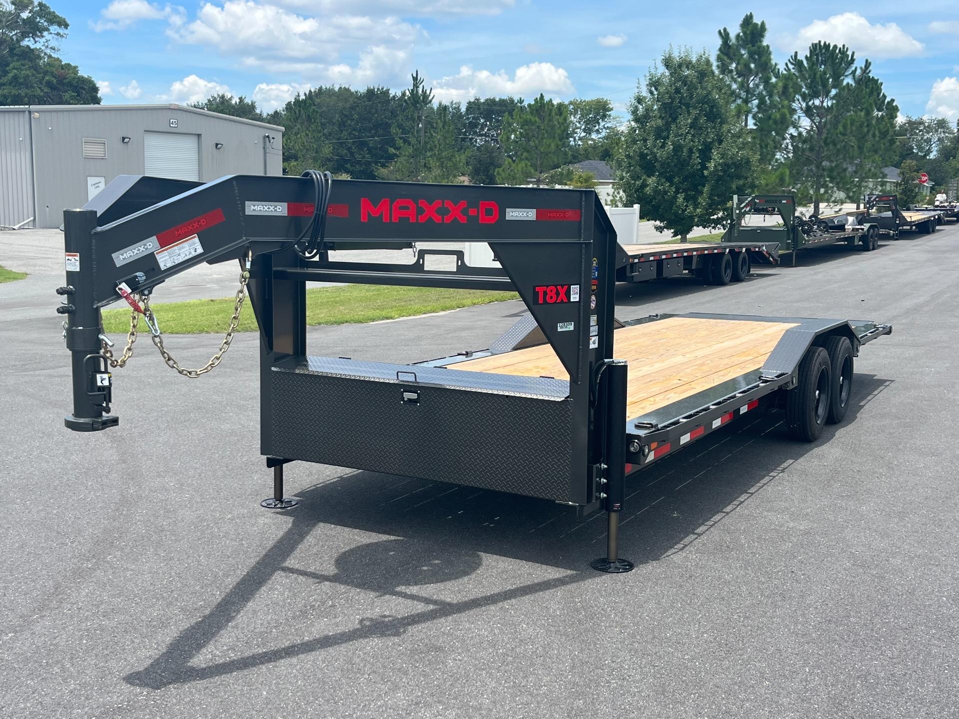 2026 MAXX-D T8X 8.5' x 24' 8