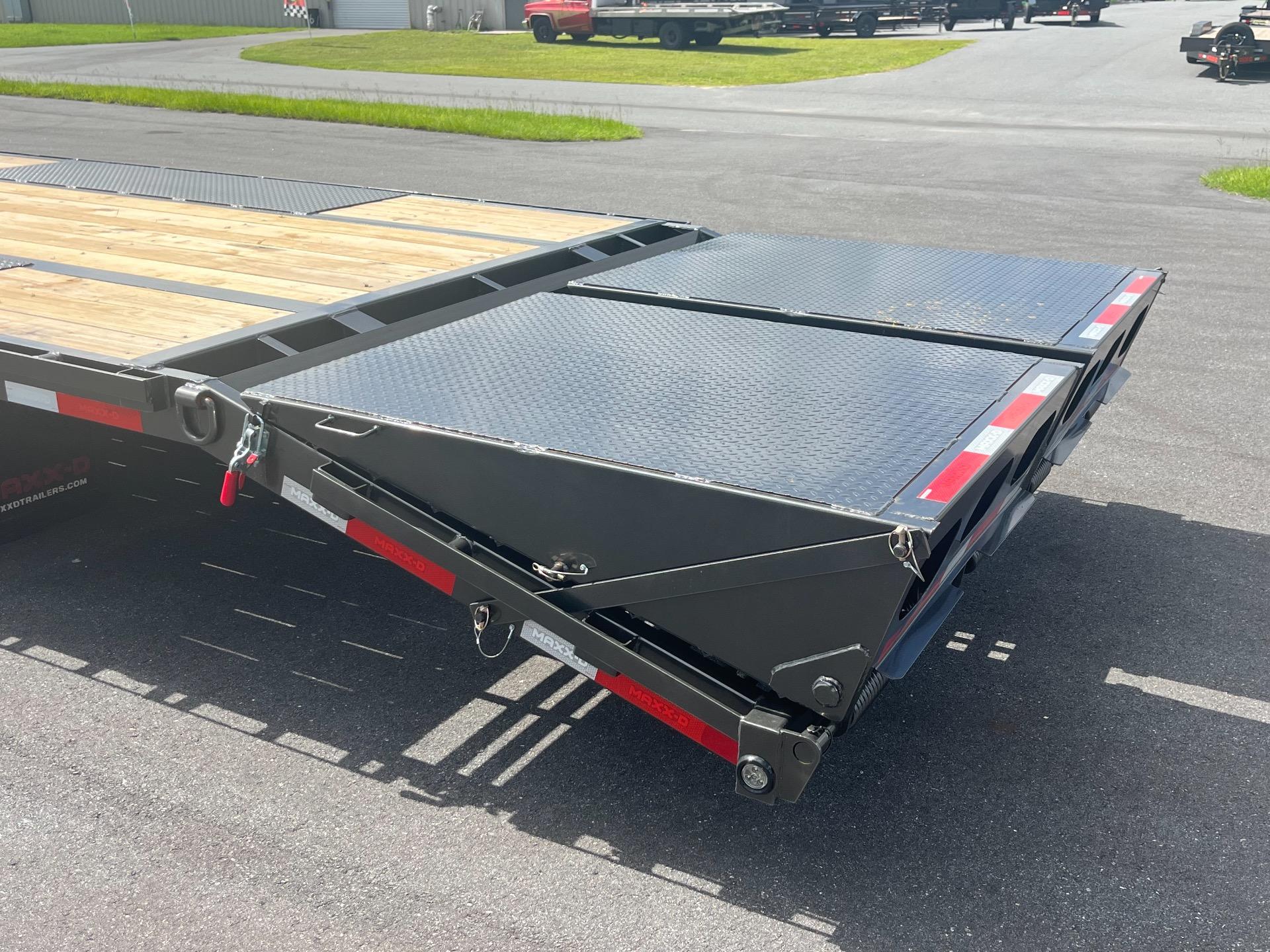 2026 MAXX-D LKX 8.5' x 40' 5