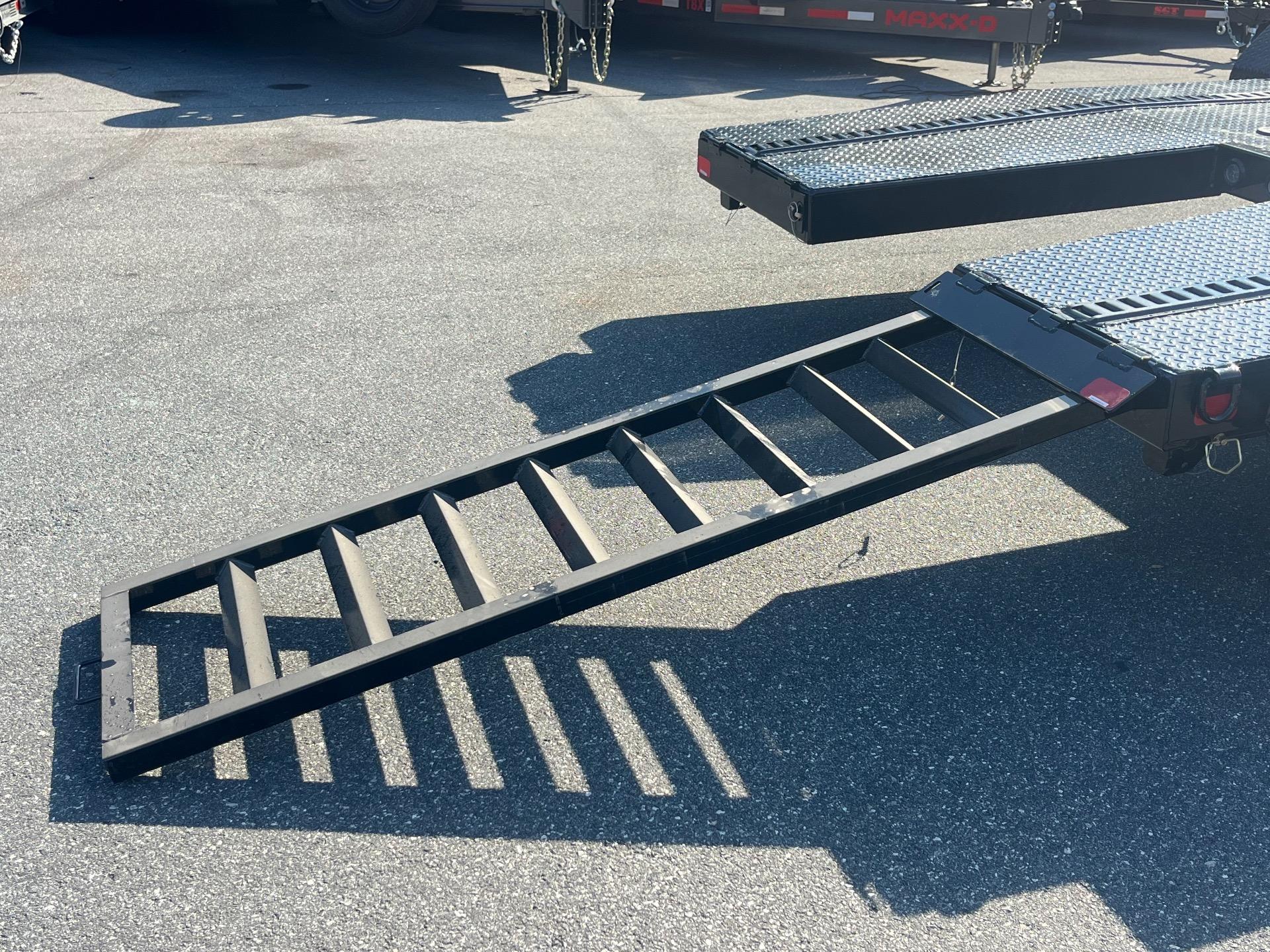 2026 MAXX-D N6X 7' x 24' 7