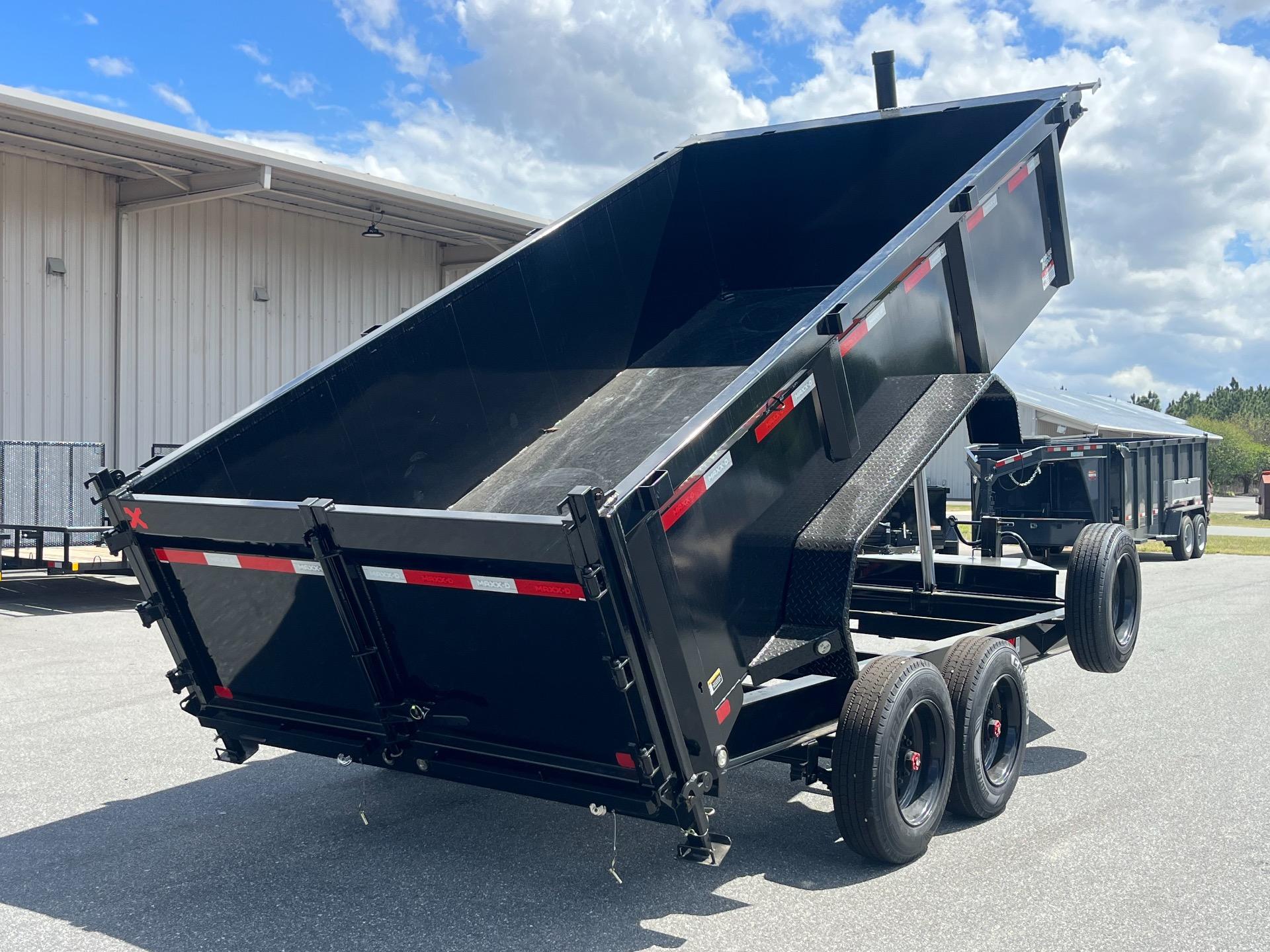 2026 MAXX-D DTX 7' x 14' (3' Sides) 3