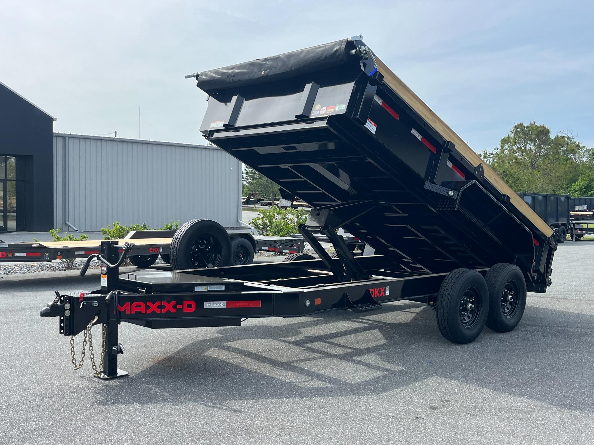 2026 MAXX-D DKX 7' x 14' (2' Sides) 5