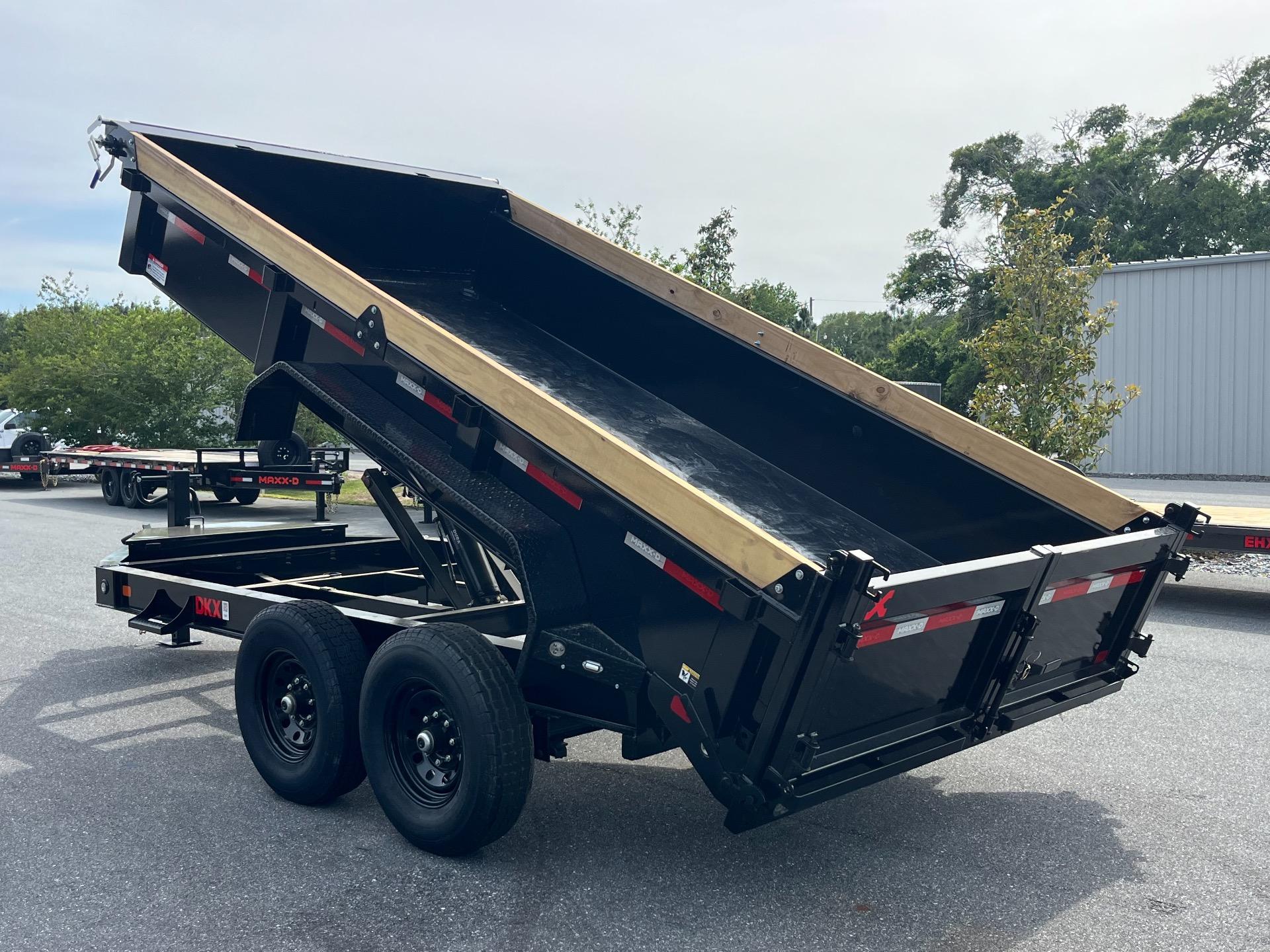 2026 MAXX-D DKX 7' x 14' (2' Sides) 4