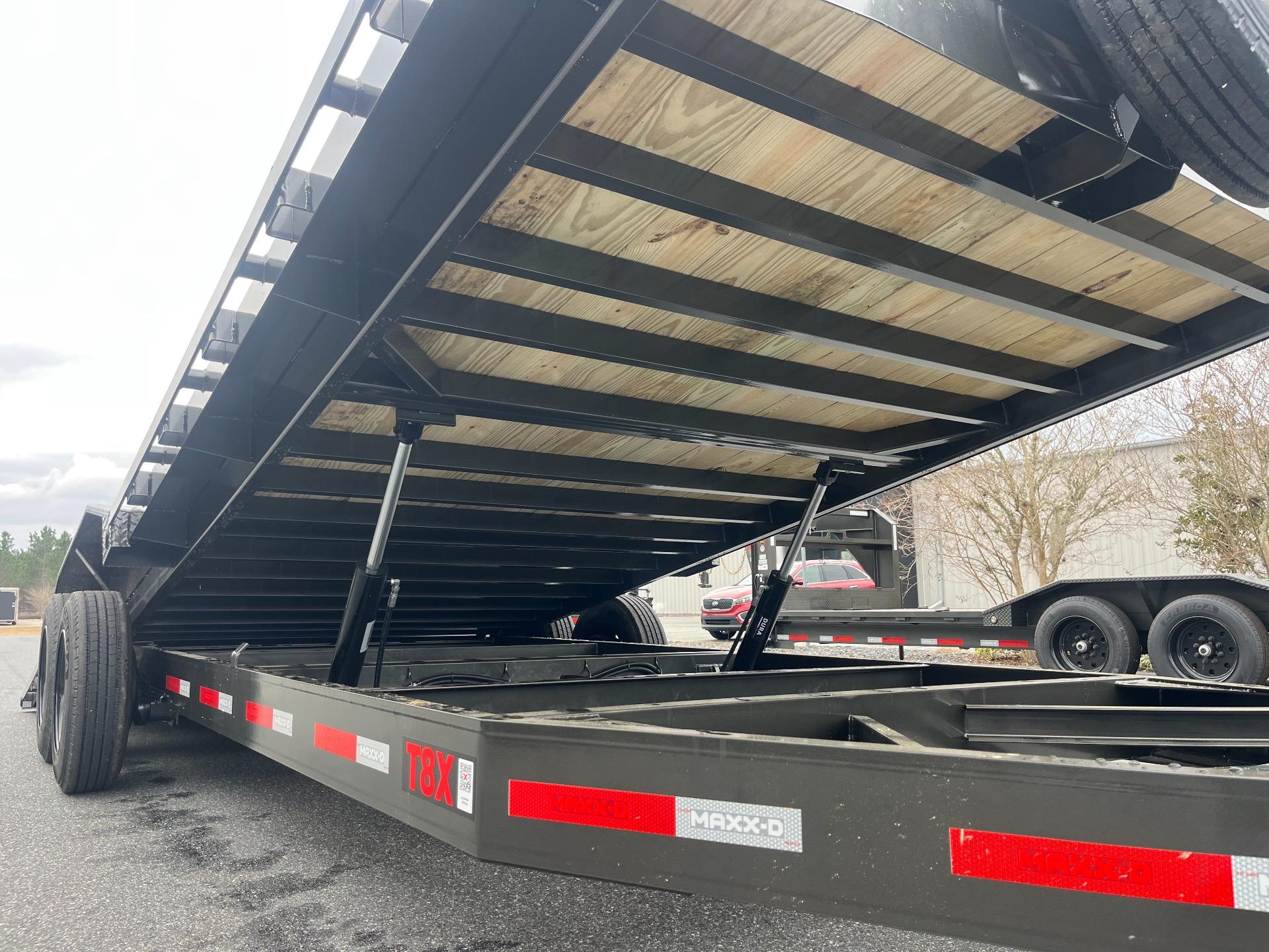 2026 MAXX-D T8X 8.5' x 24' 8