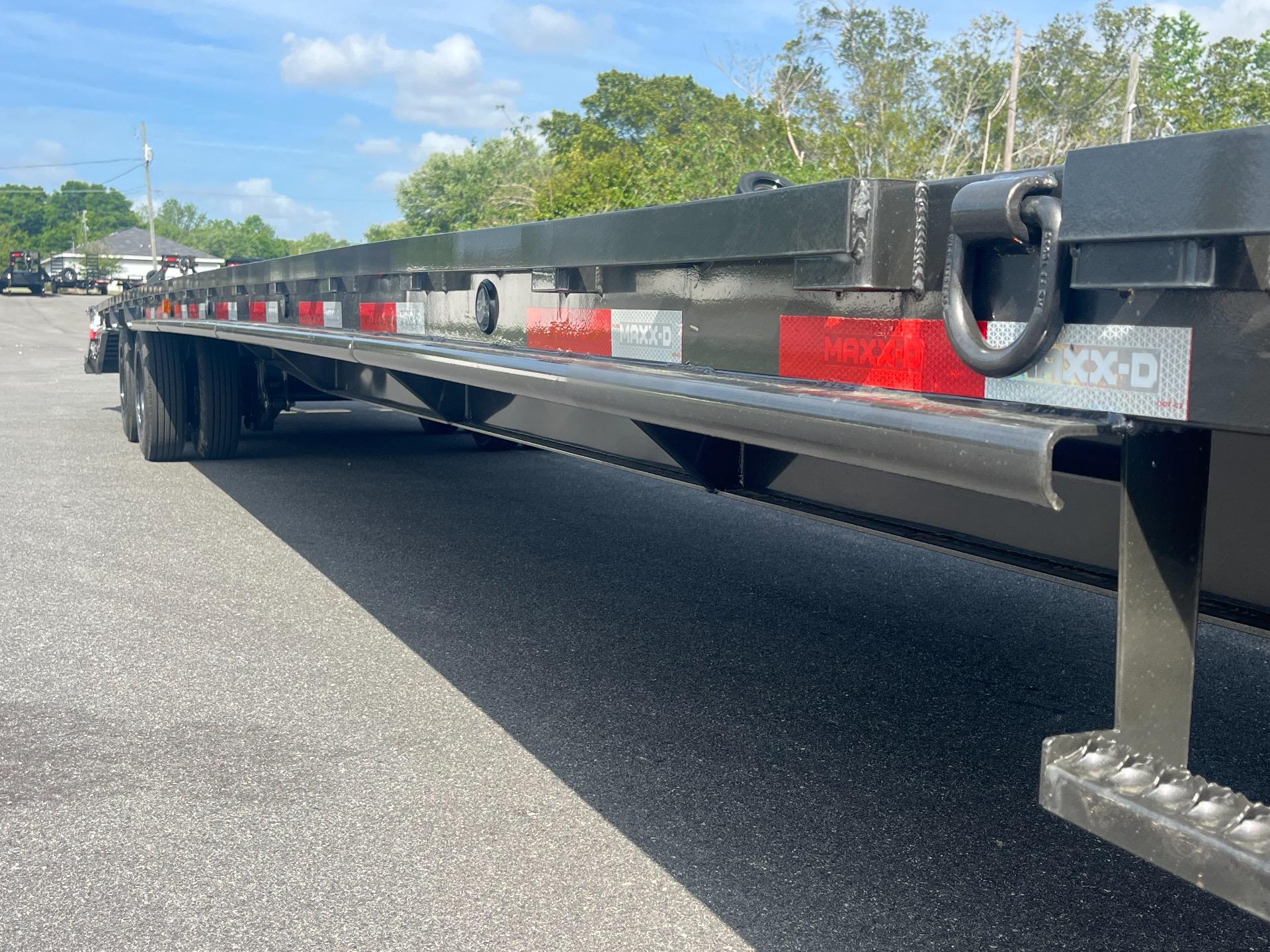 2026 MAXX-D 40' Flatbed Trailer (15K Axles) 6