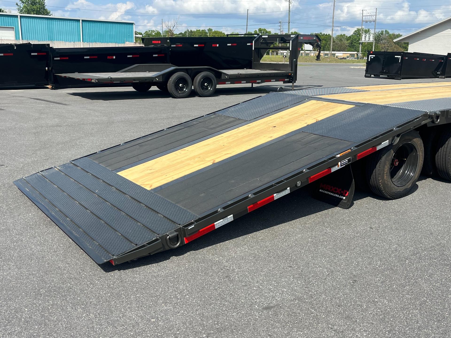2026 MAXX-D YHX 8.5' x 40' 8