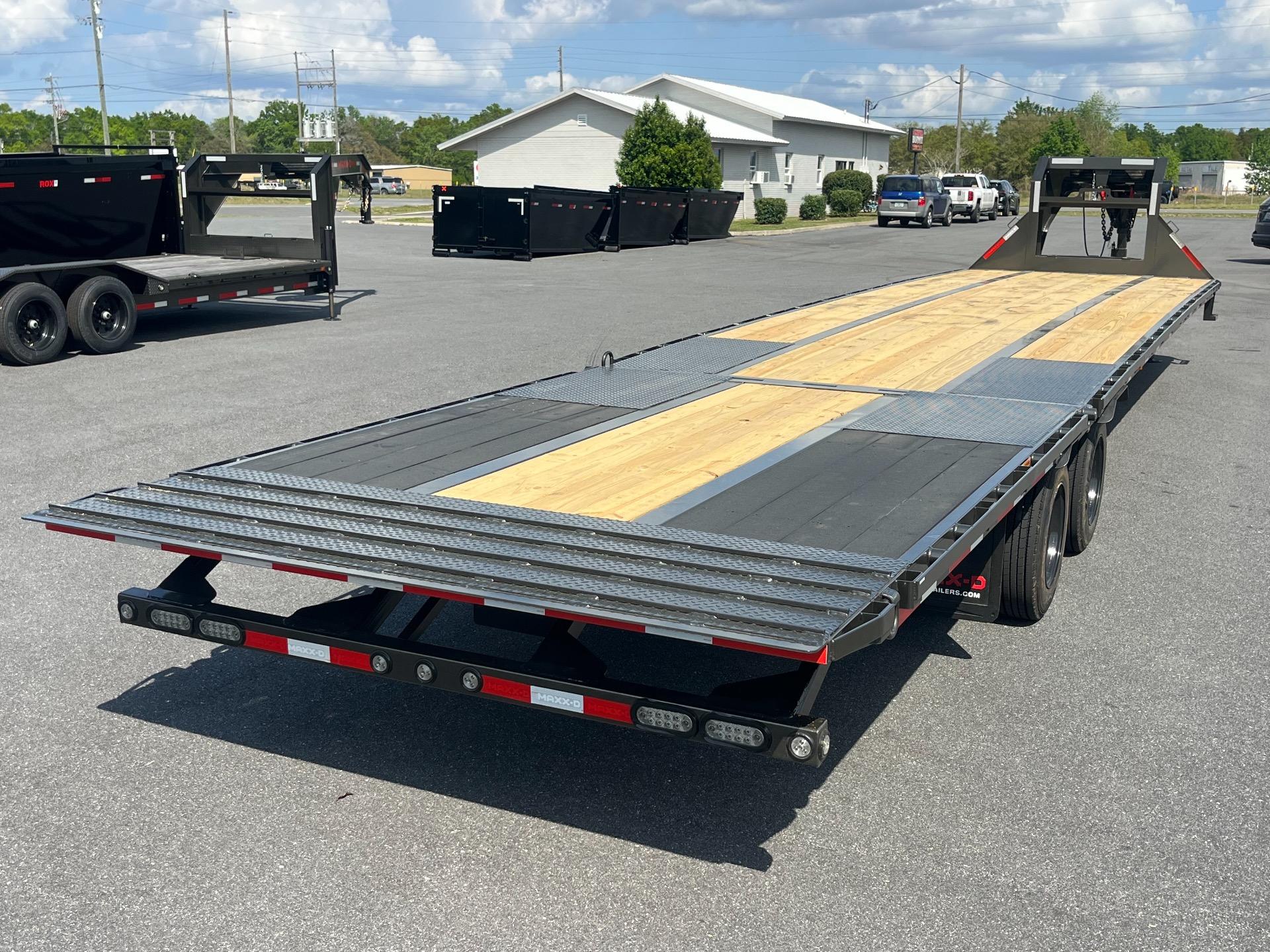 2026 MAXX-D YHX 8.5' x 40' 11