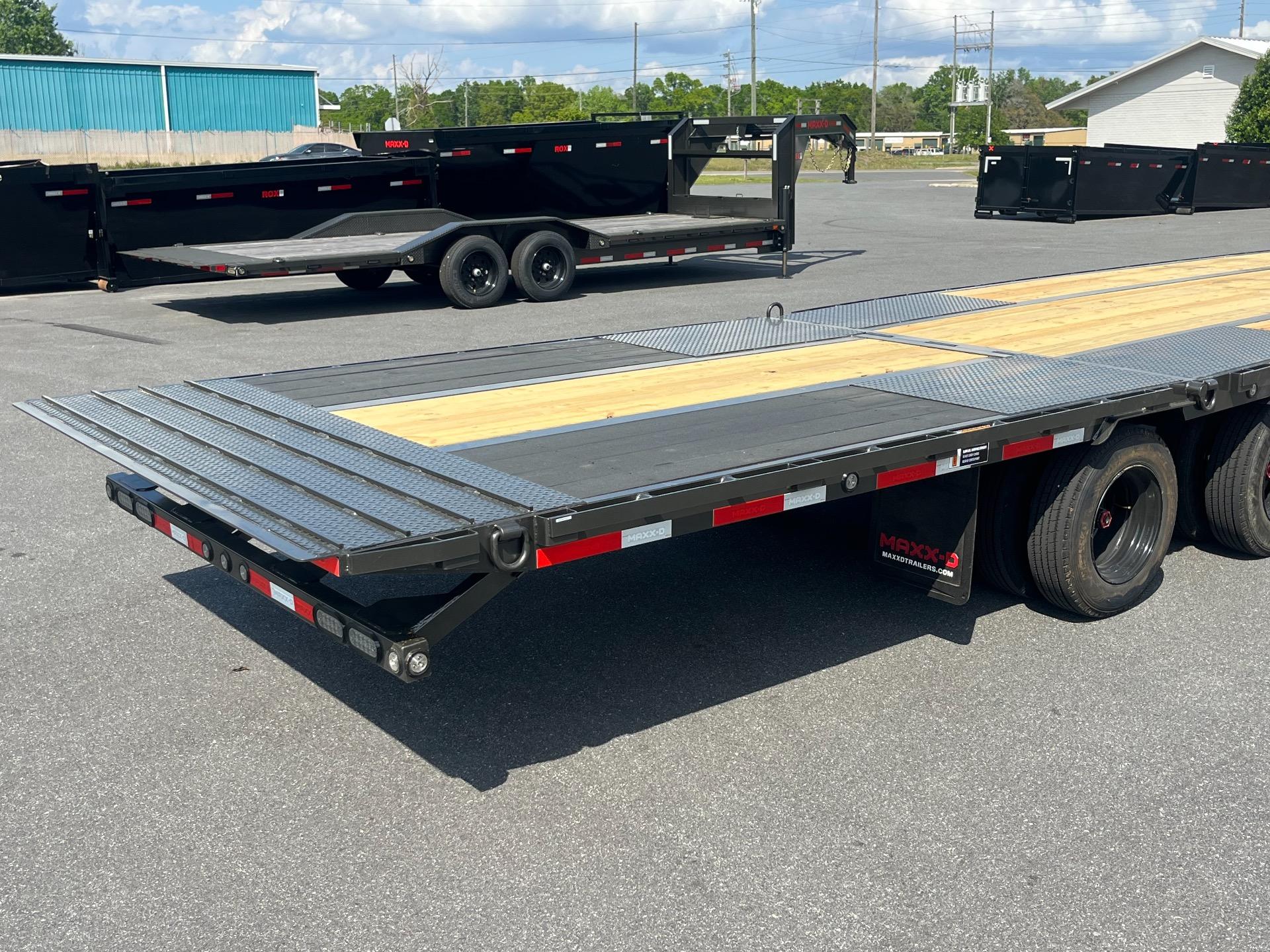 2026 MAXX-D YHX 8.5' x 40' 10