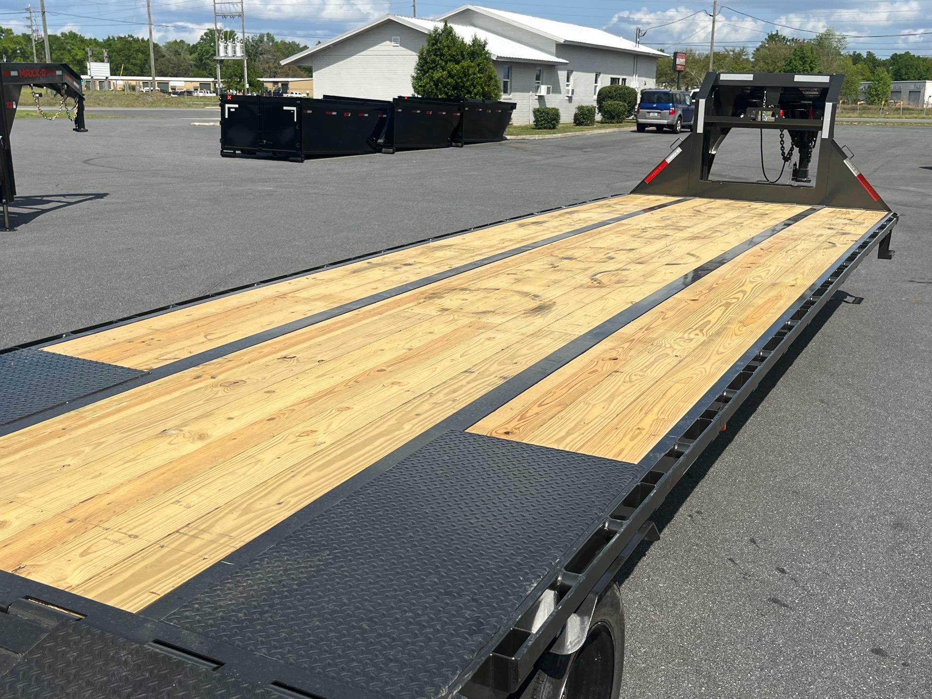 2026 MAXX-D YHX 8.5' x 40' 9