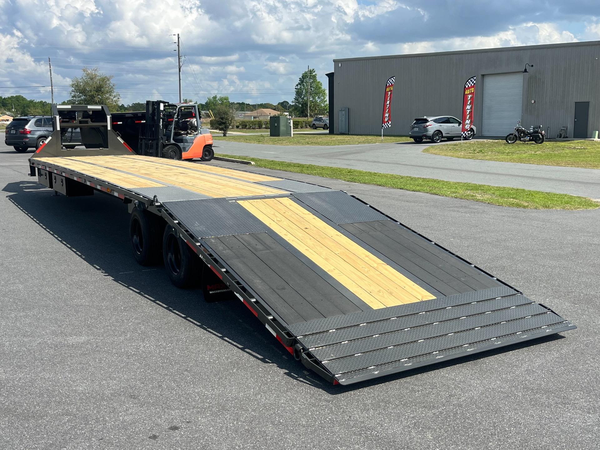 2026 MAXX-D YHX 8.5' x 40' 6