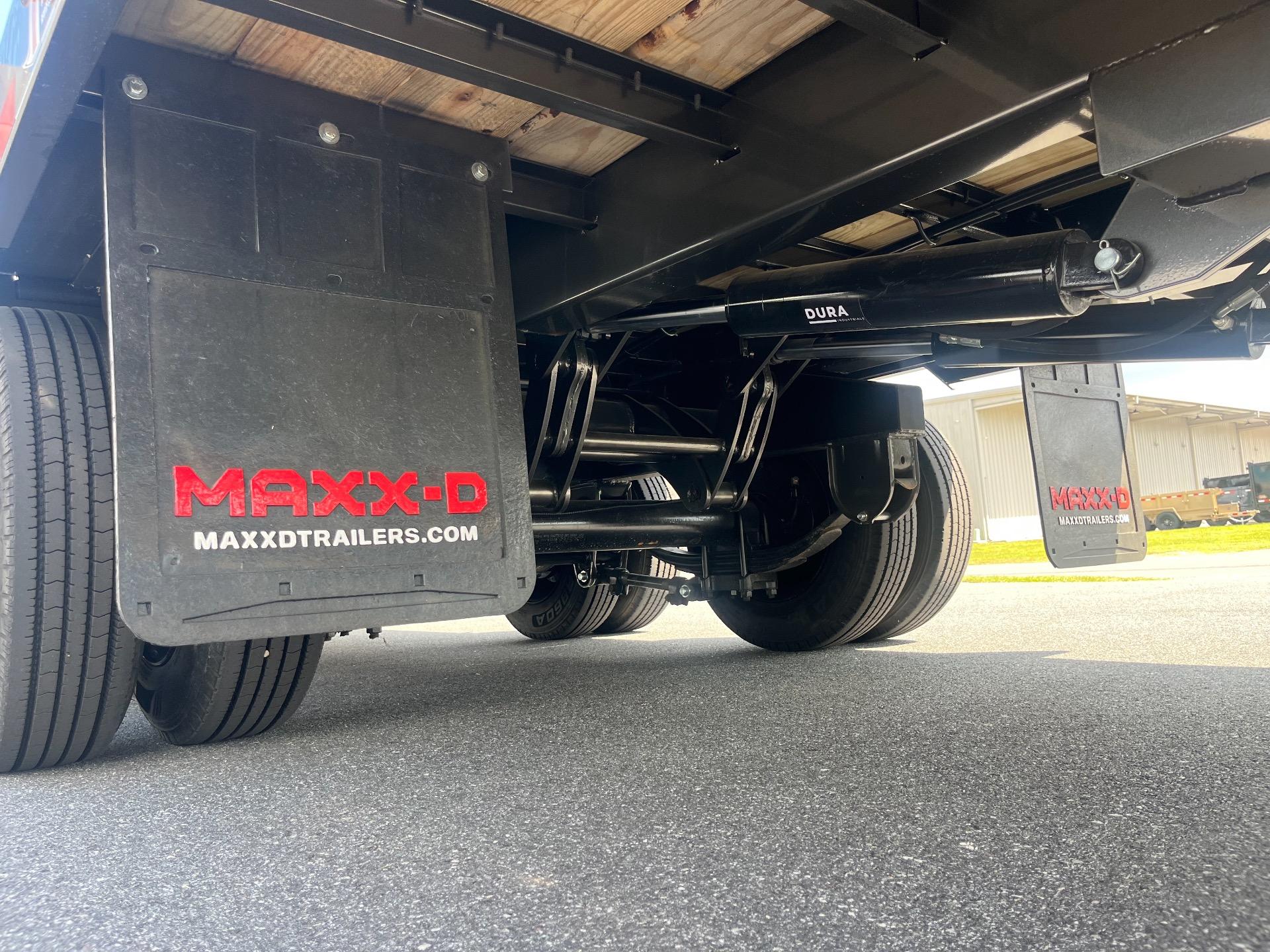 2026 MAXX-D YHX 8.5' x 40' 15