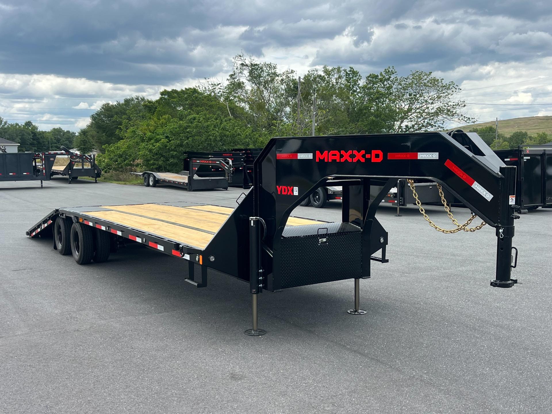 2026 MAXX-D YDX 8.5' x 32' 2