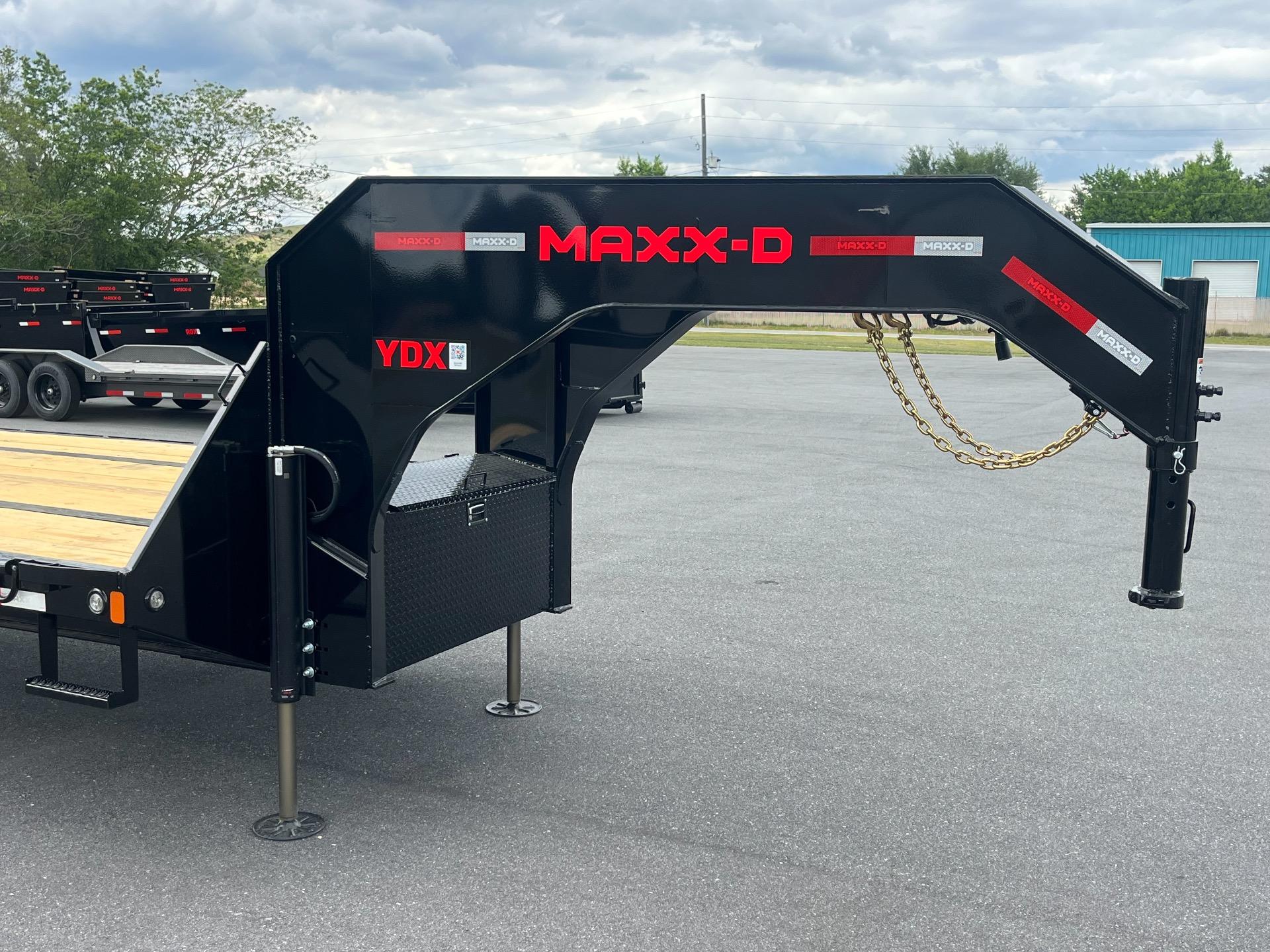 2026 MAXX-D YDX 8.5' x 32' 3