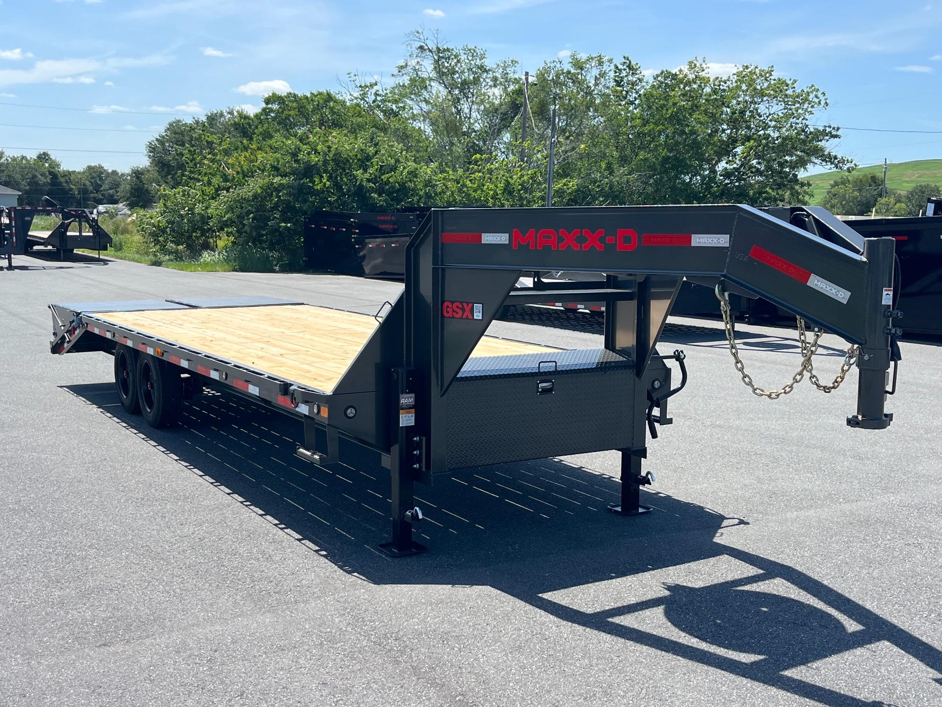 2027 MAXX-D GSX 8.5' x 25' 1