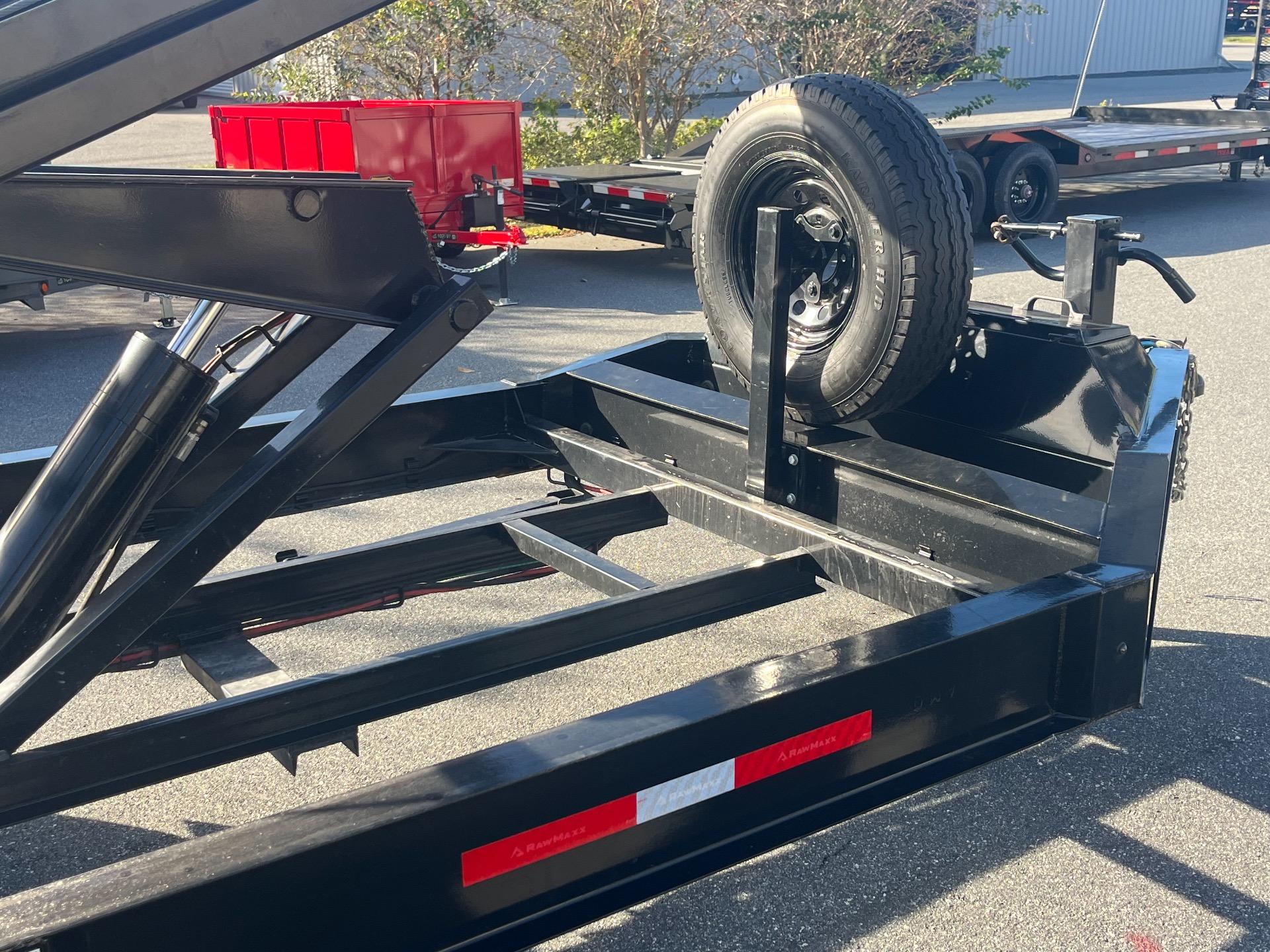 2025 RawMaxx 7' x 14' 10