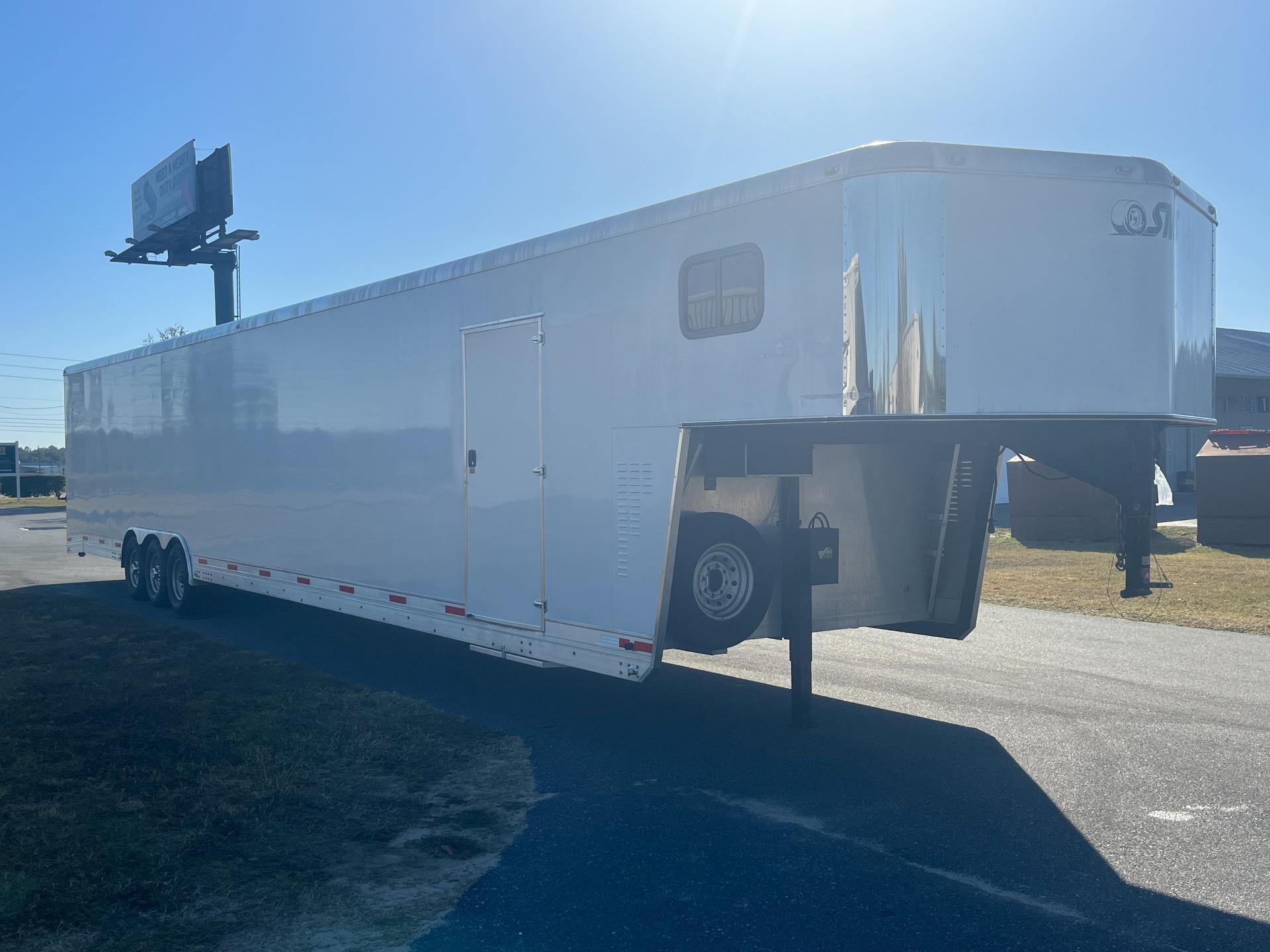 2022 Shadow 52' Enclosed 3