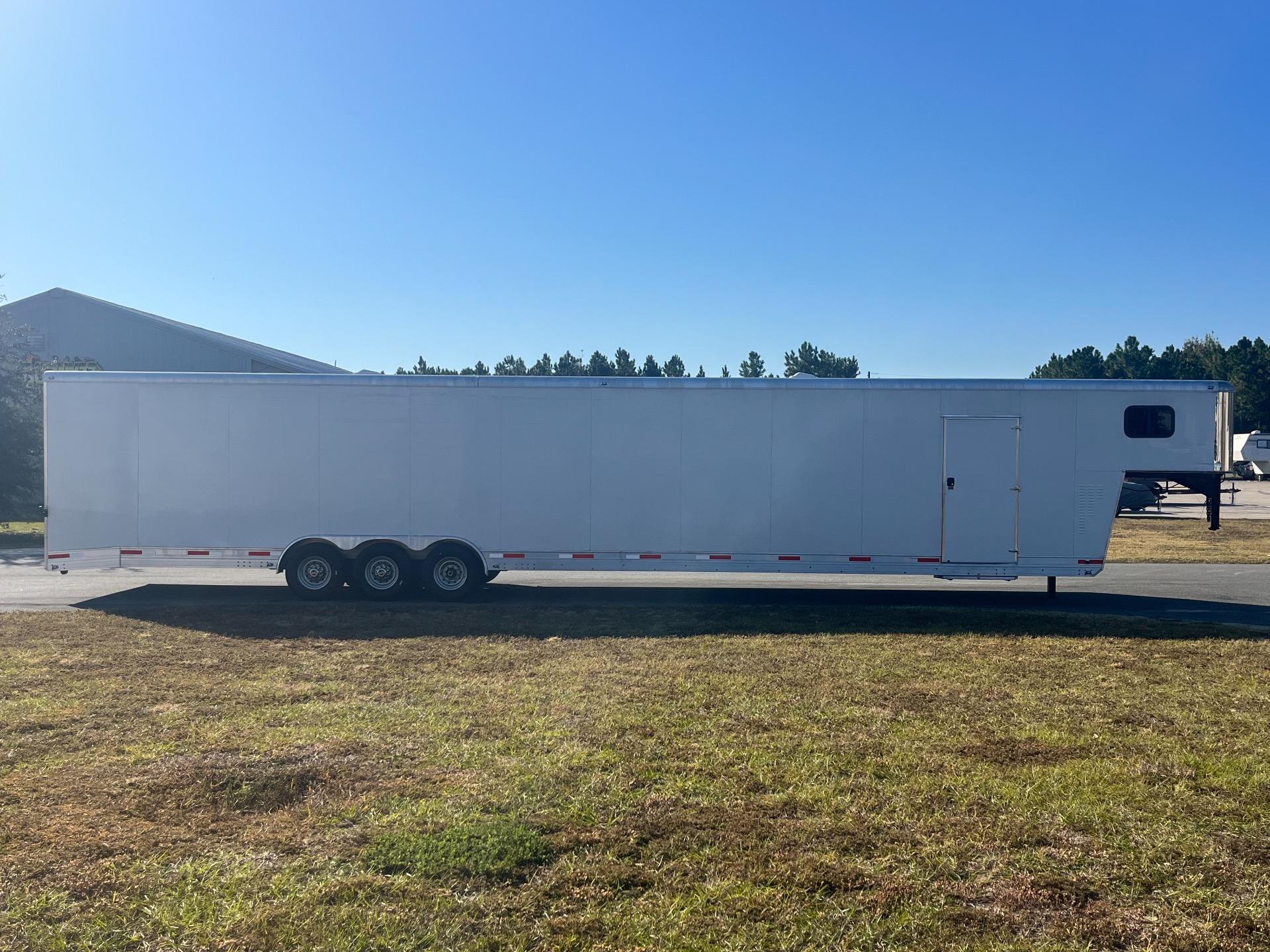 2022 Shadow 52' Enclosed 5