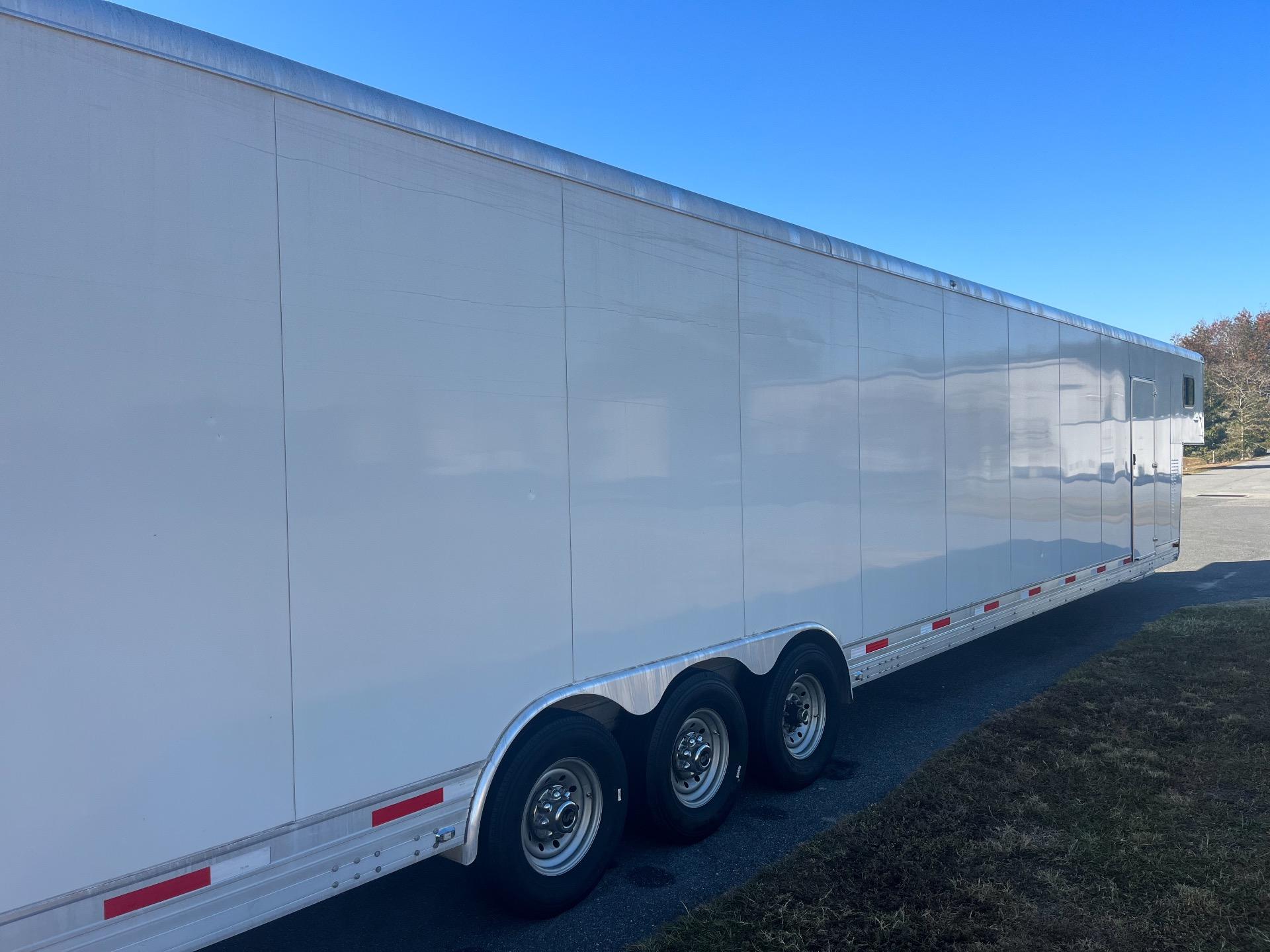 2022 Shadow 52' Enclosed 10