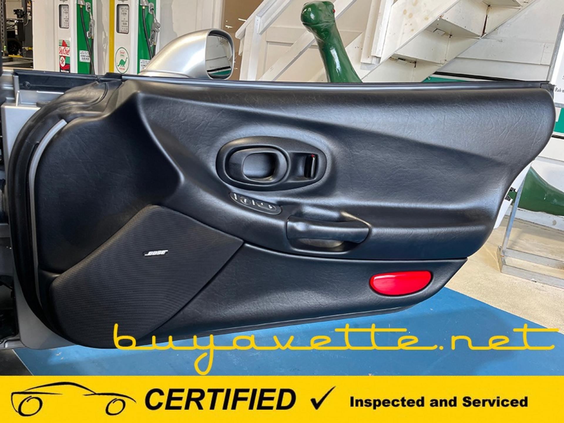 2004 Corvette 1SB Convertible picture #22