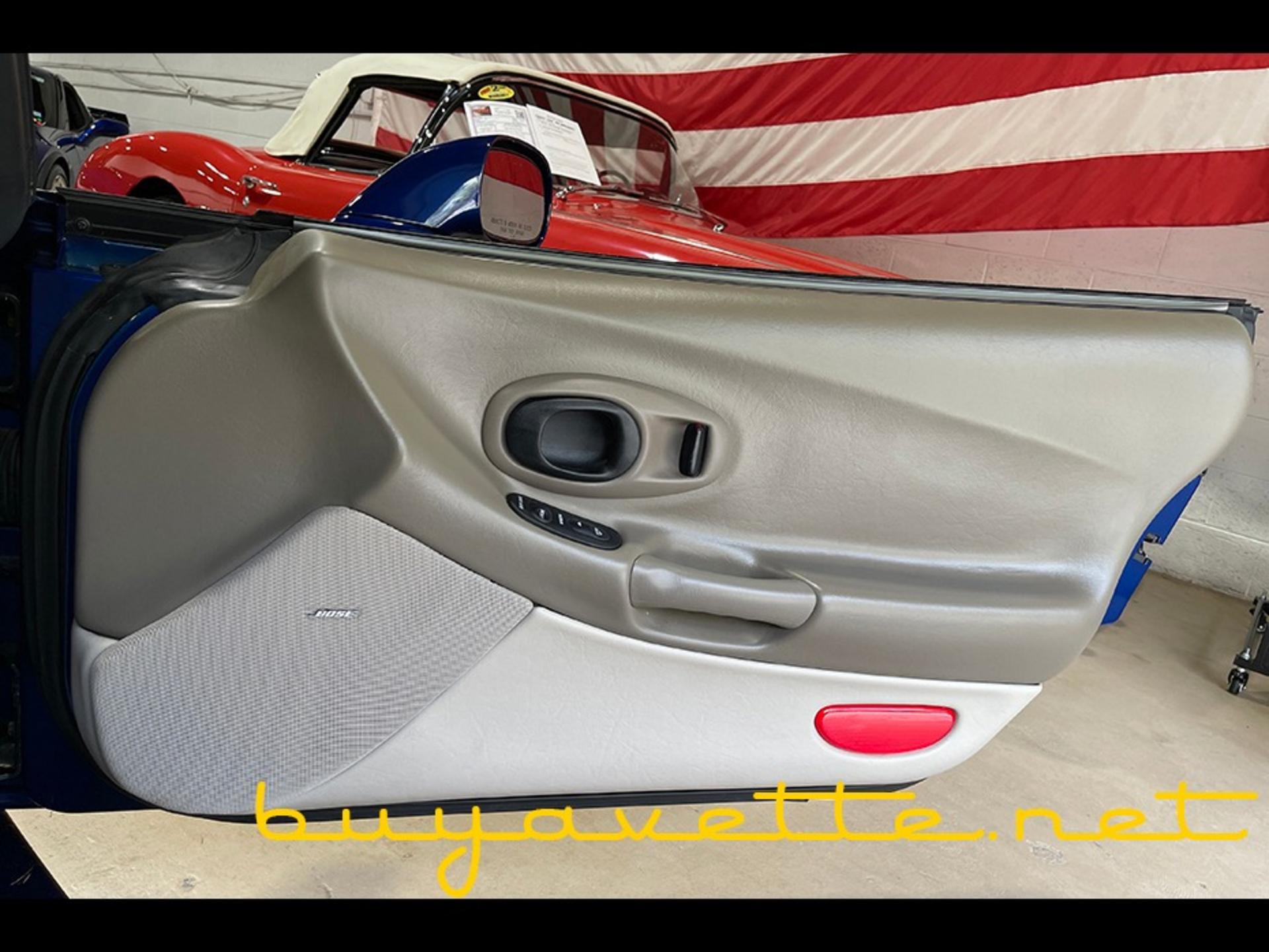 2004 Corvette Commemorative Edition 1SC Convertible picture #24