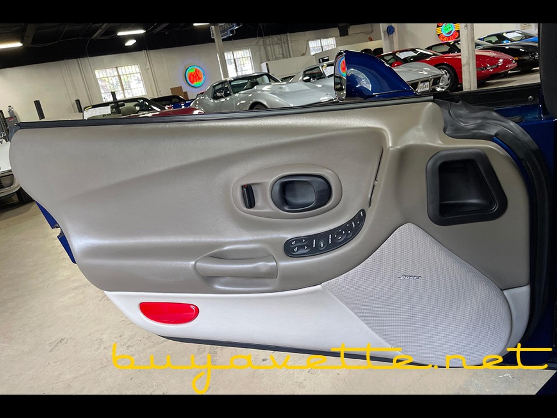 2004 Corvette Commemorative Edition 1SC Convertible picture #23