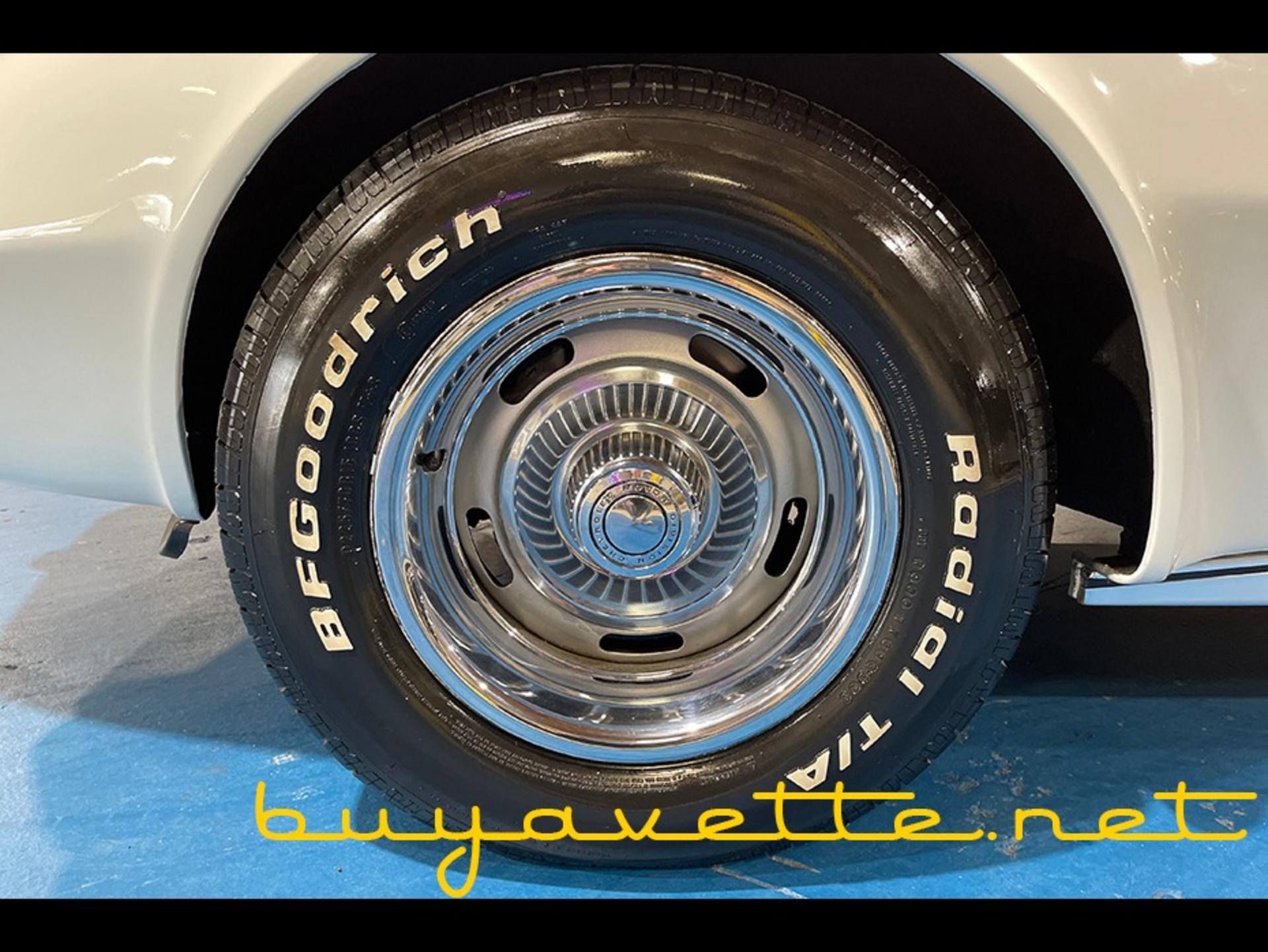 1975 Corvette Convertible picture #10