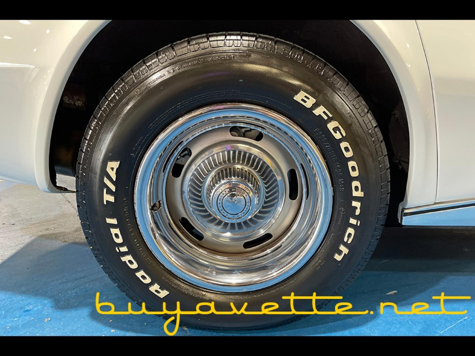 1975 Corvette Convertible picture #13