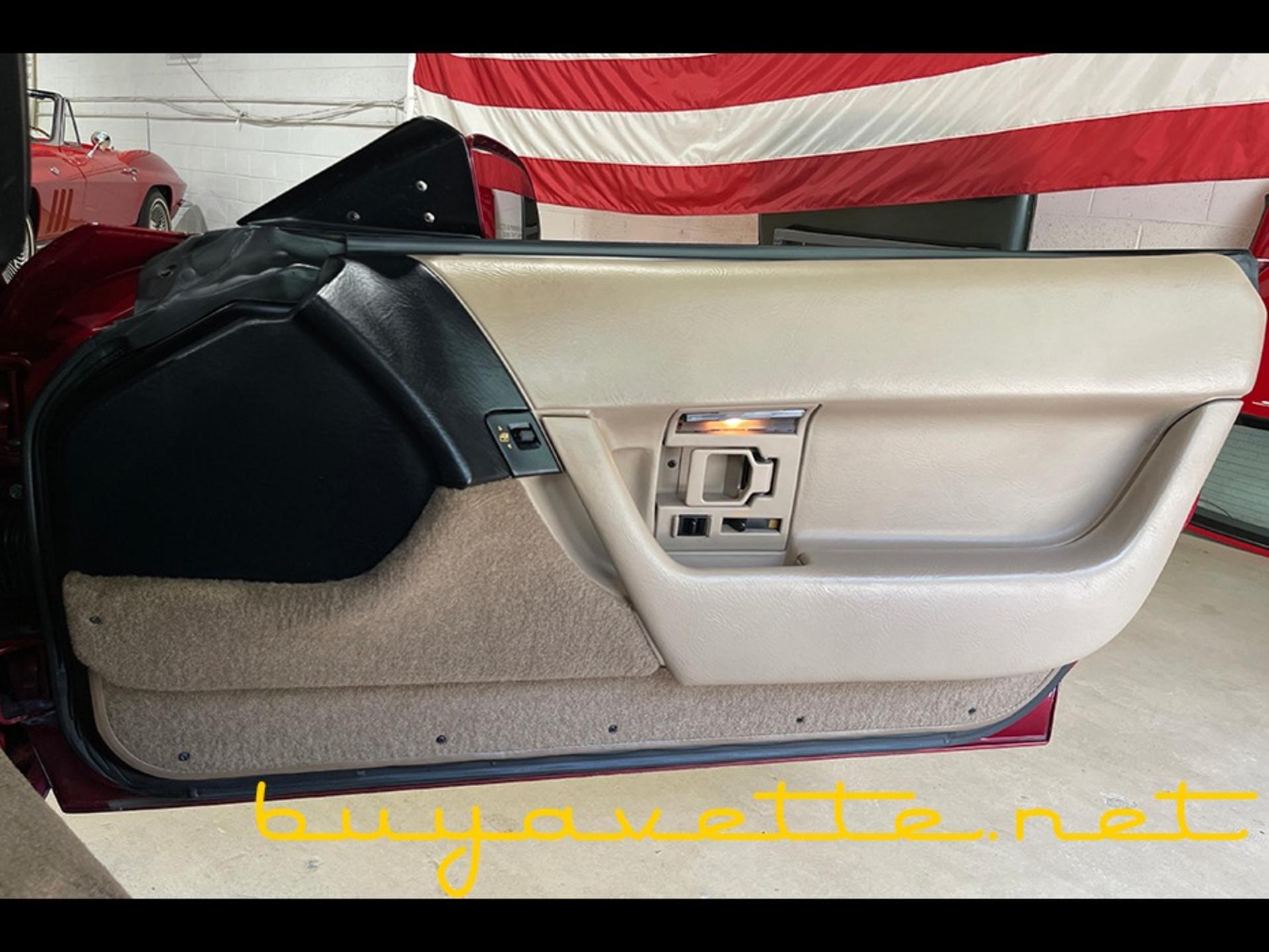 1992 Corvette Convertible picture #24